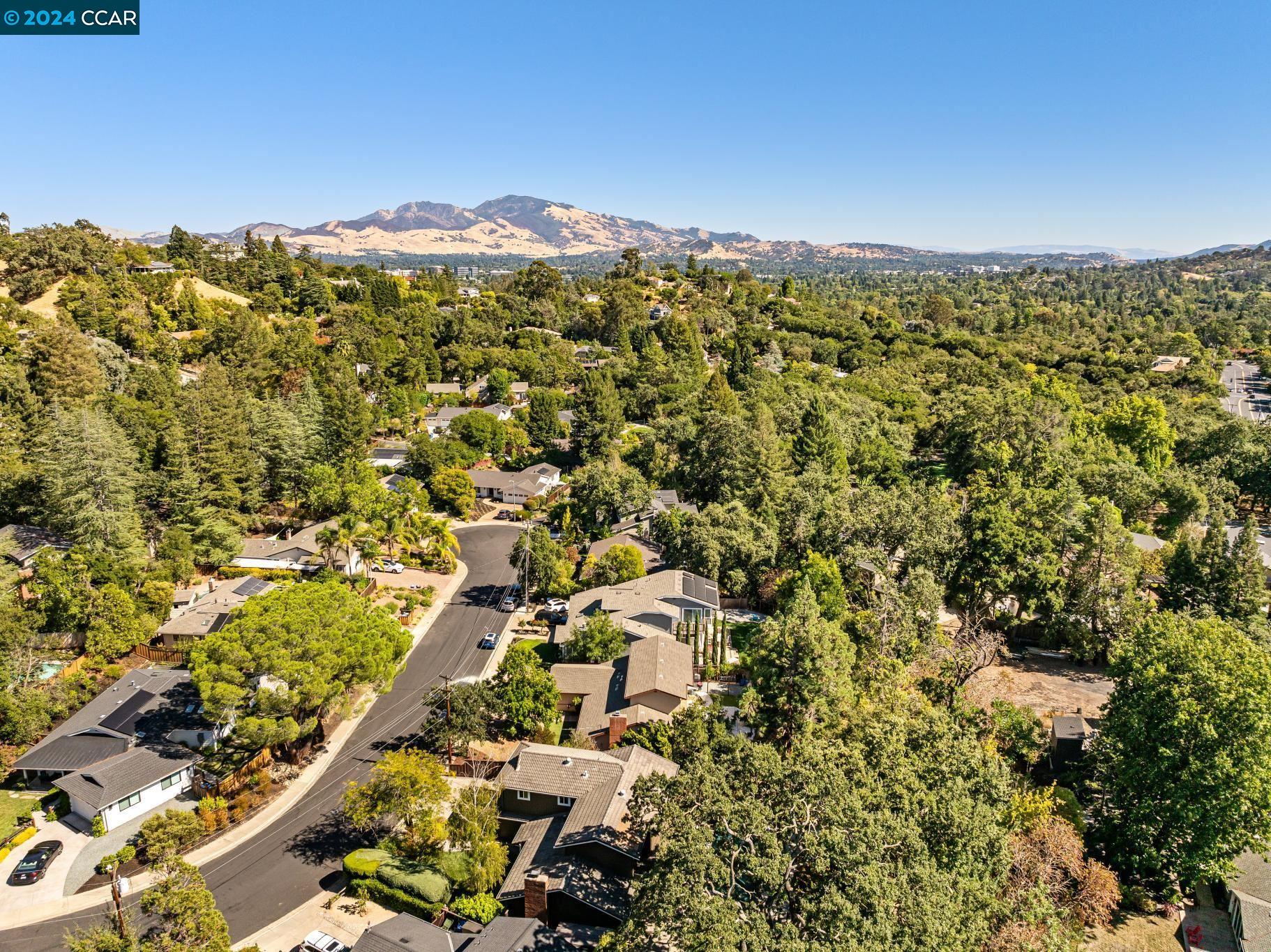 Detail Gallery Image 34 of 34 For 3244 Brookwood Drive, Lafayette,  CA 94549 - 4 Beds | 3 Baths