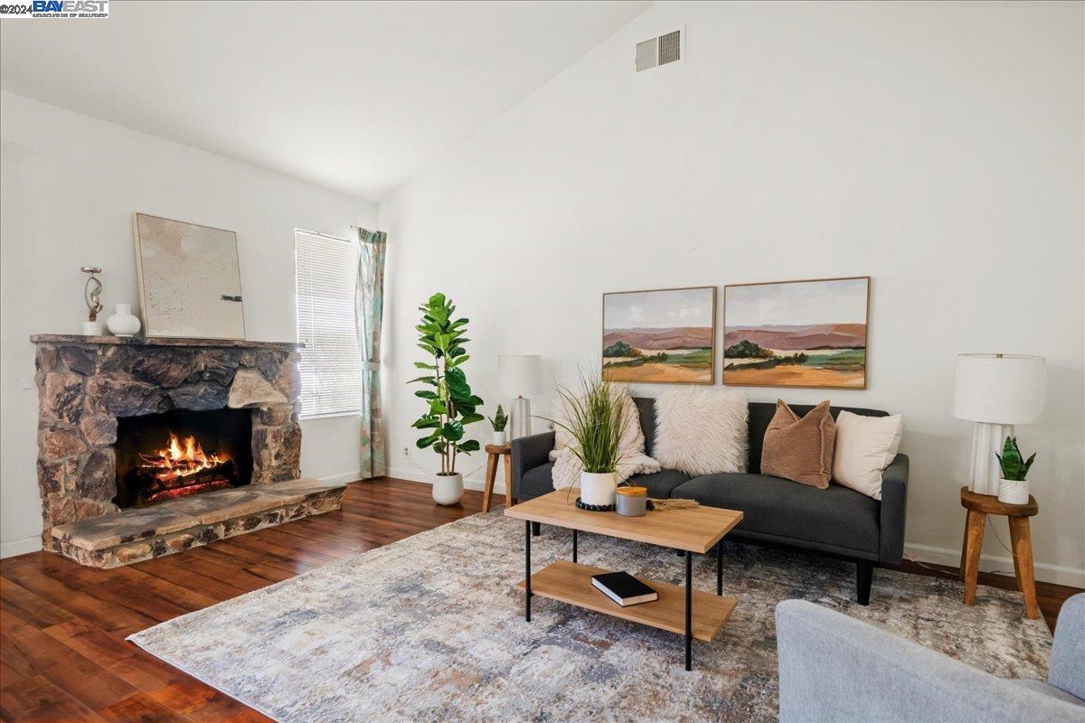 Photo #5: 41073394 Listing 
