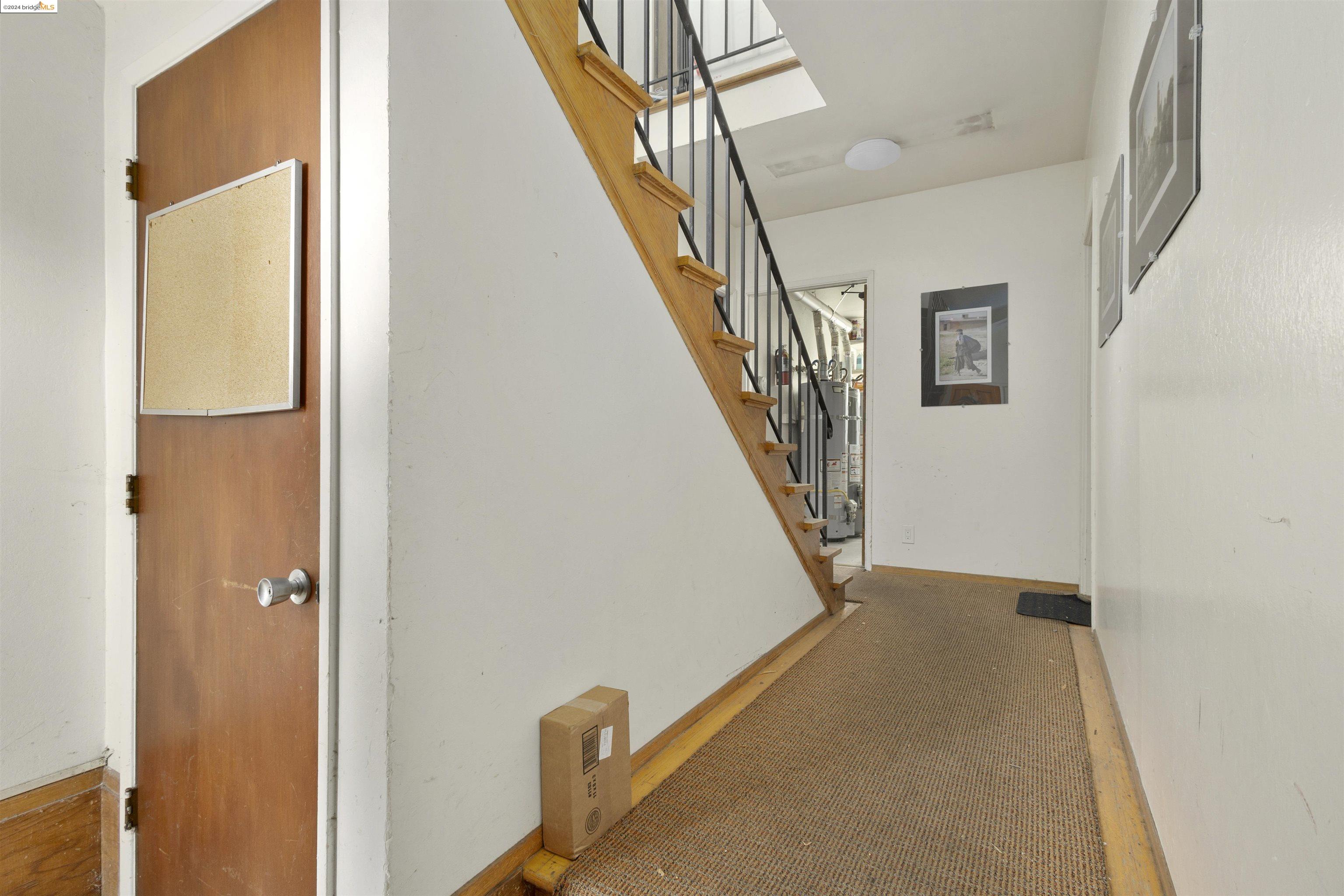 Detail Gallery Image 19 of 34 For 2005 Berkeley Way, Berkeley,  CA 94704 - – Beds | – Baths
