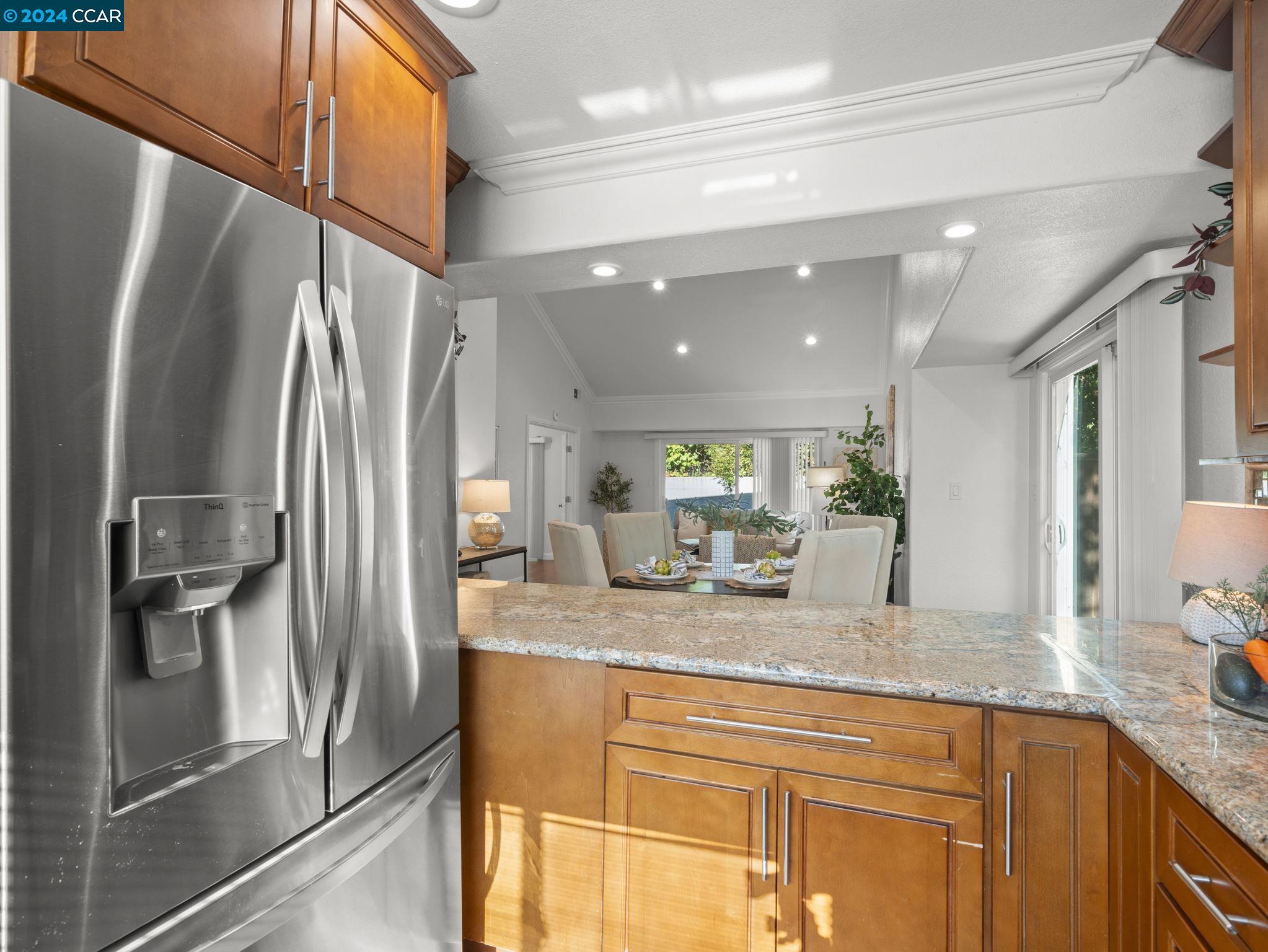 Photo #6: 41073442 Listing 