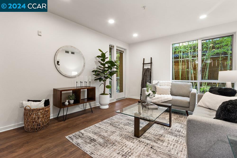Photo #5: 41073448 Listing 