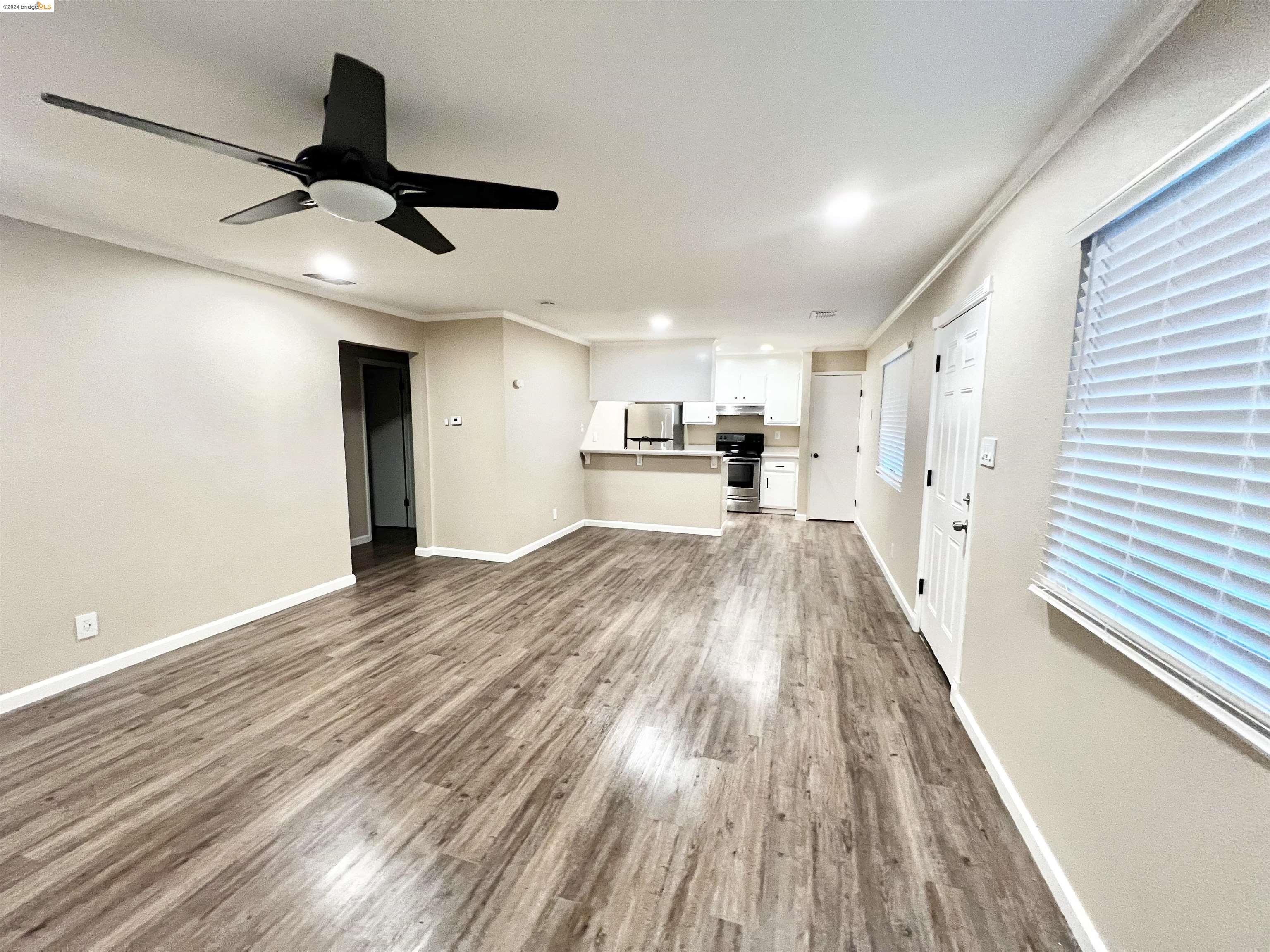 Photo #5: 41073468 Listing 