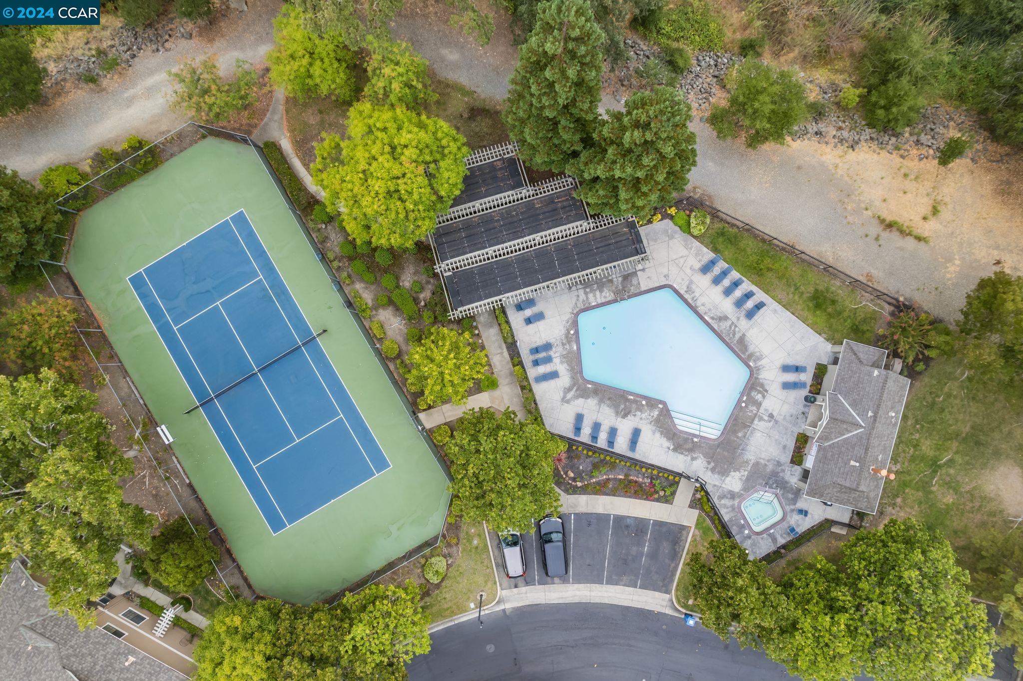 Photo #5: 41073549 Listing 