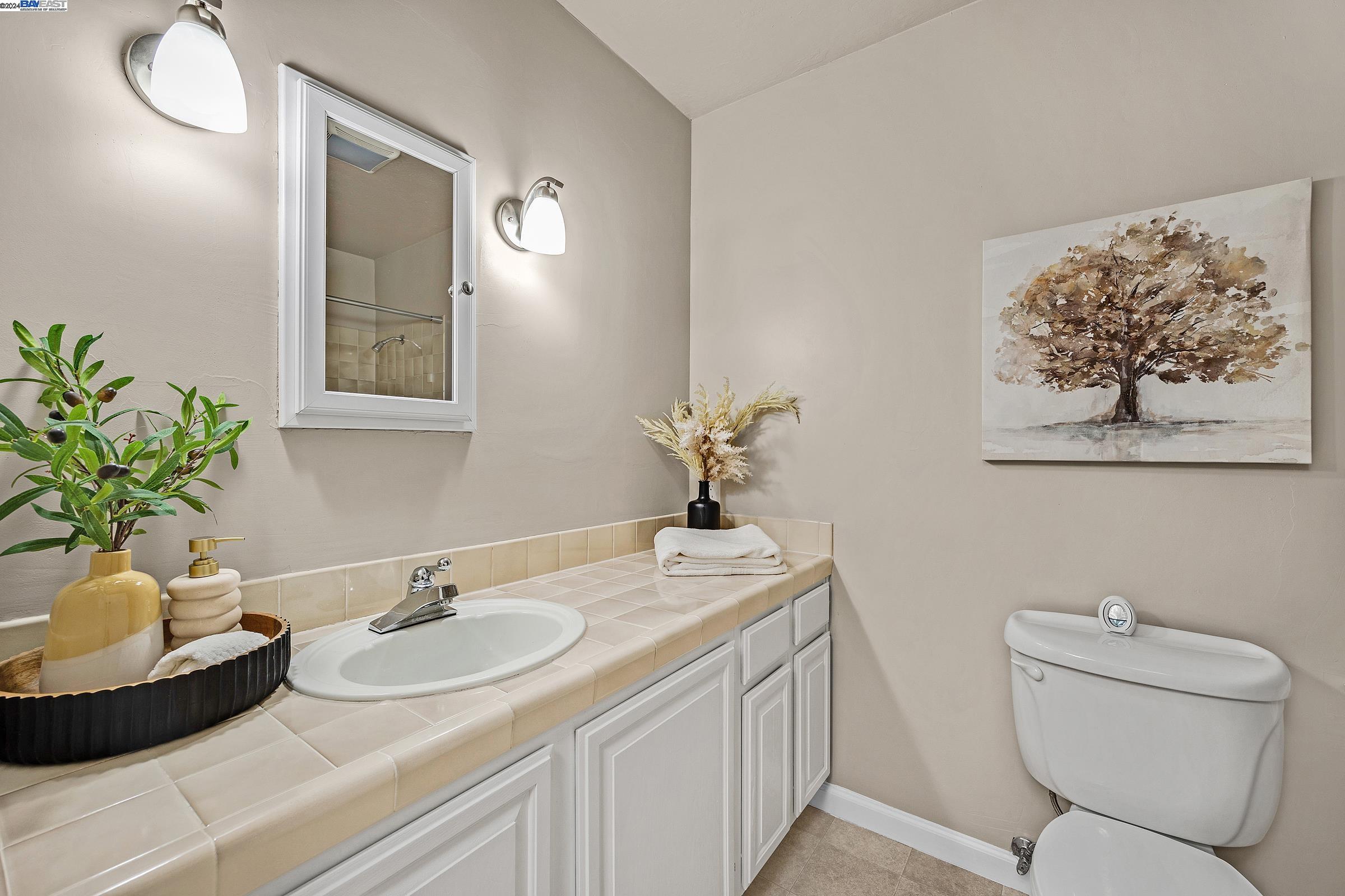 Detail Gallery Image 15 of 33 For 237 Tangerine Ct, San Ramon,  CA 94583 - 2 Beds | 2 Baths