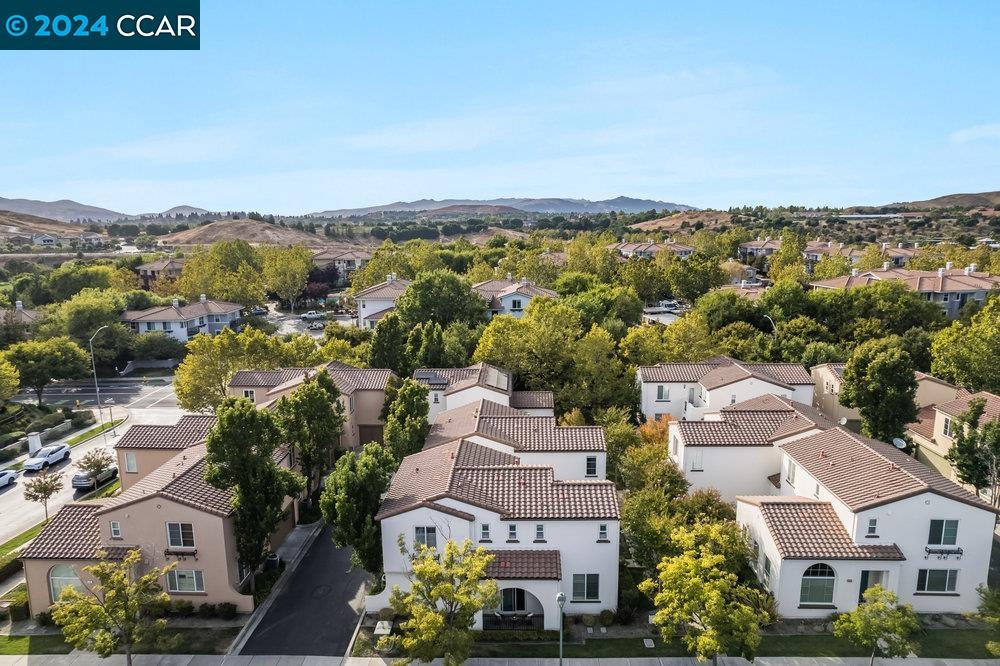 Detail Gallery Image 42 of 54 For 3104 Cedarwood Loop, San Ramon,  CA 94582 - 3 Beds | 2/1 Baths