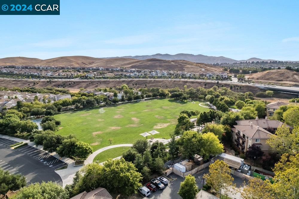 Detail Gallery Image 49 of 54 For 3104 Cedarwood Loop, San Ramon,  CA 94582 - 3 Beds | 2/1 Baths