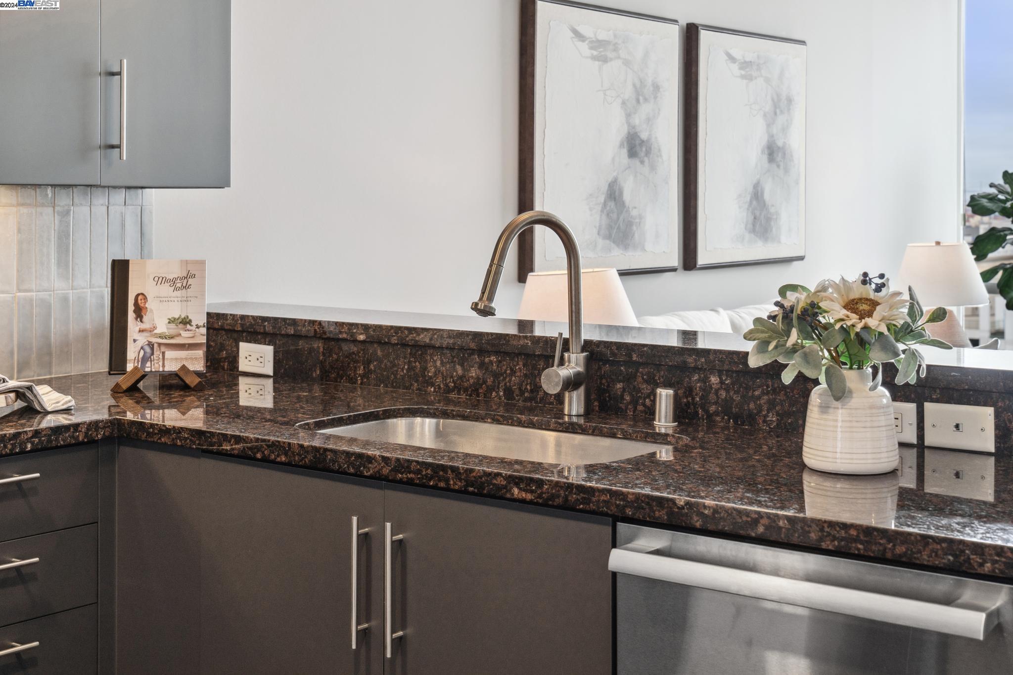 Photo #4: 41073618 Listing 