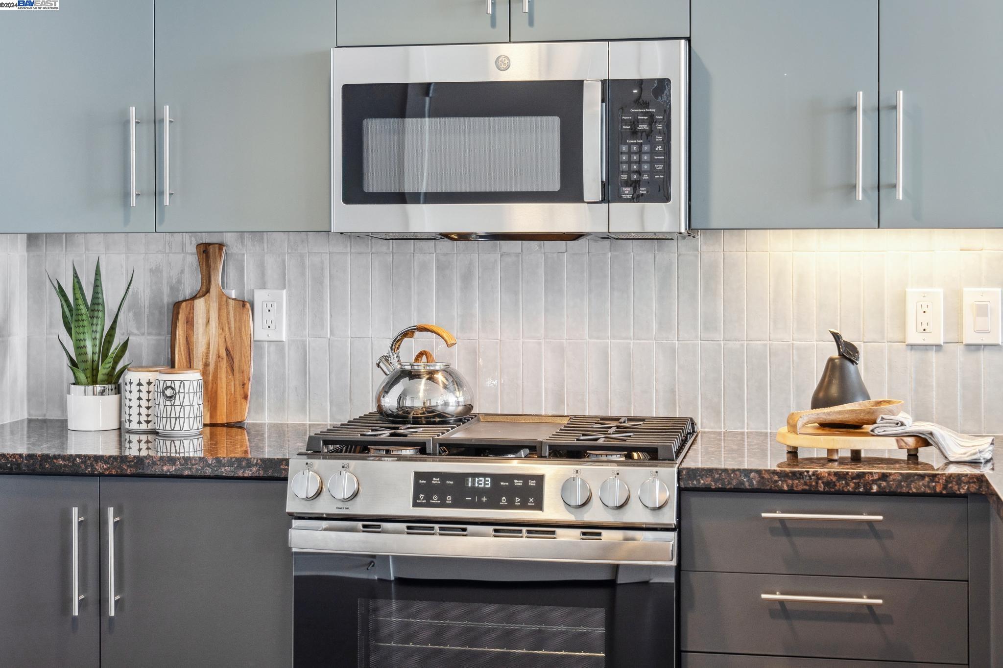Photo #5: 41073618 Listing 