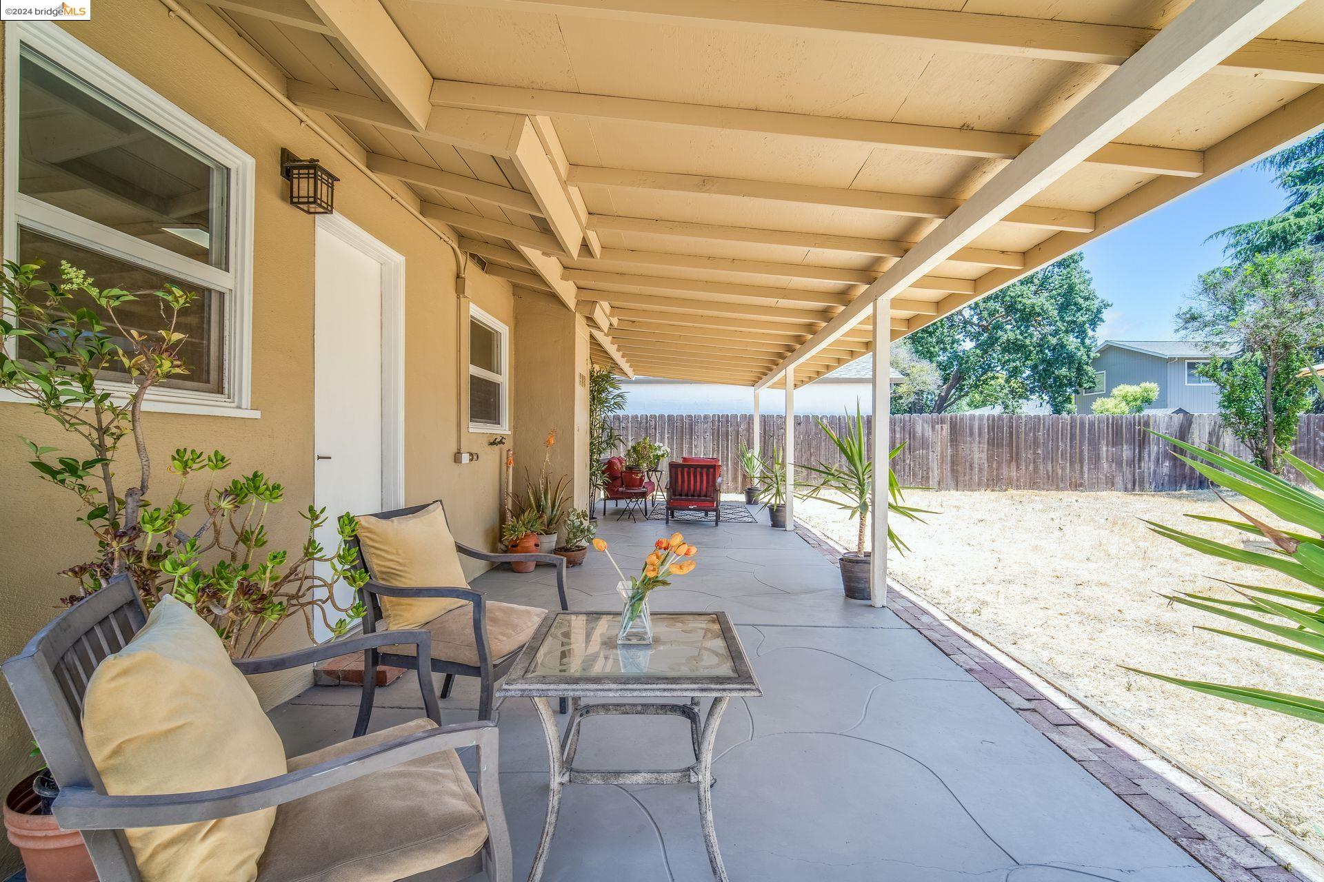 Detail Gallery Image 27 of 33 For 1621 Park Str, Livermore,  CA 94551 - 3 Beds | 2 Baths