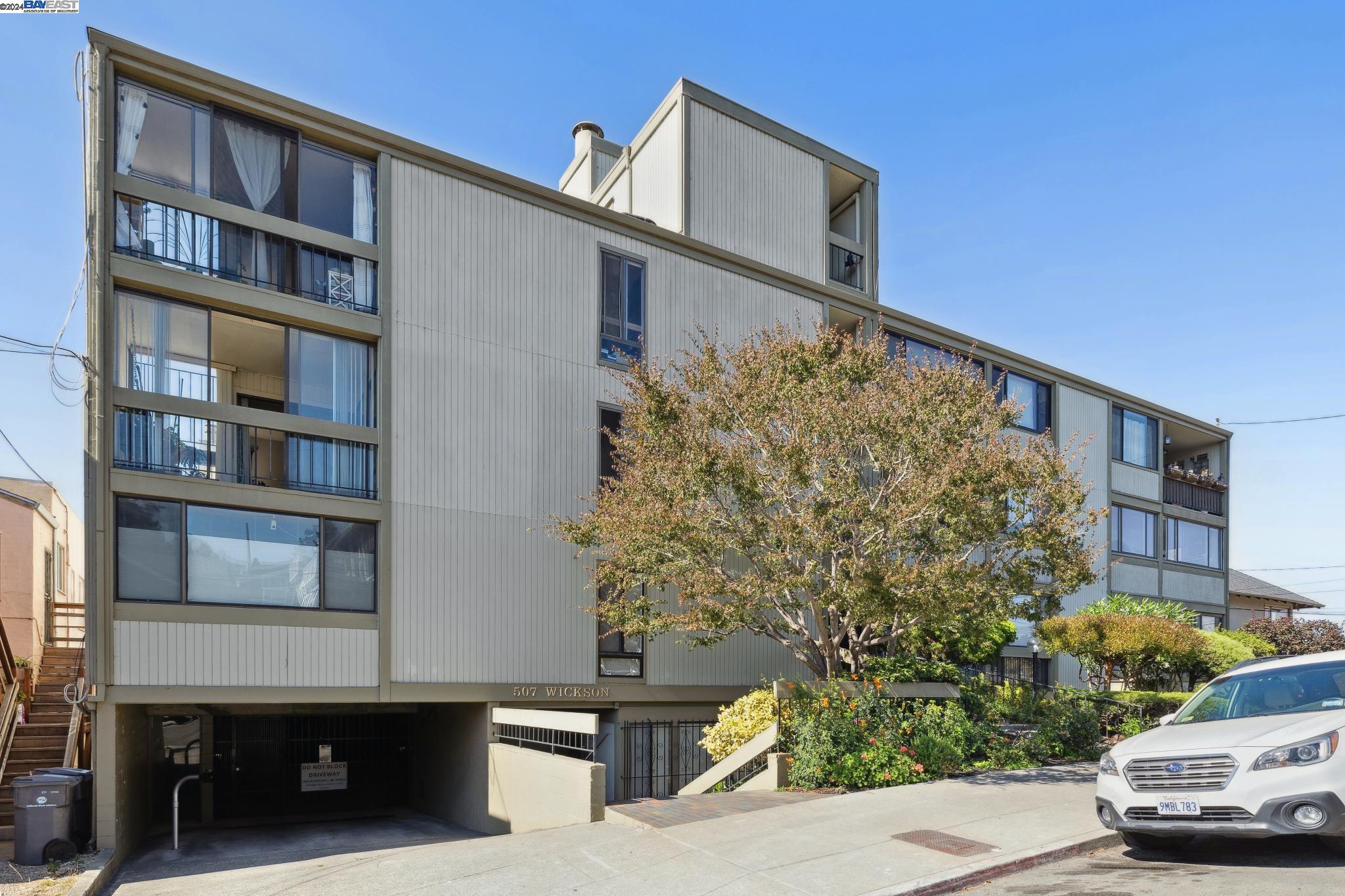 MLS: 41073668 Condo For Sale