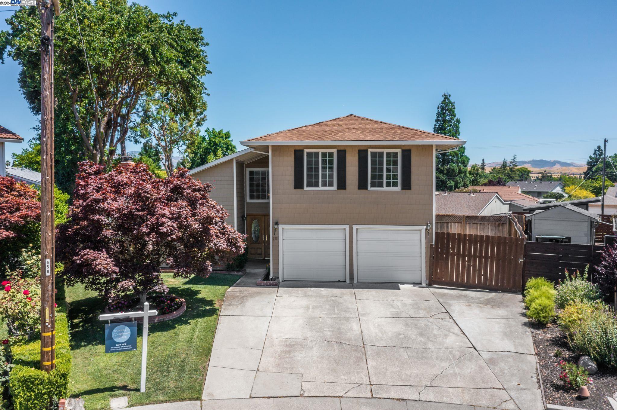 Detail Gallery Image 2 of 31 For 272 Kent Pl, San Ramon,  CA 94583 - 4 Beds | 3 Baths