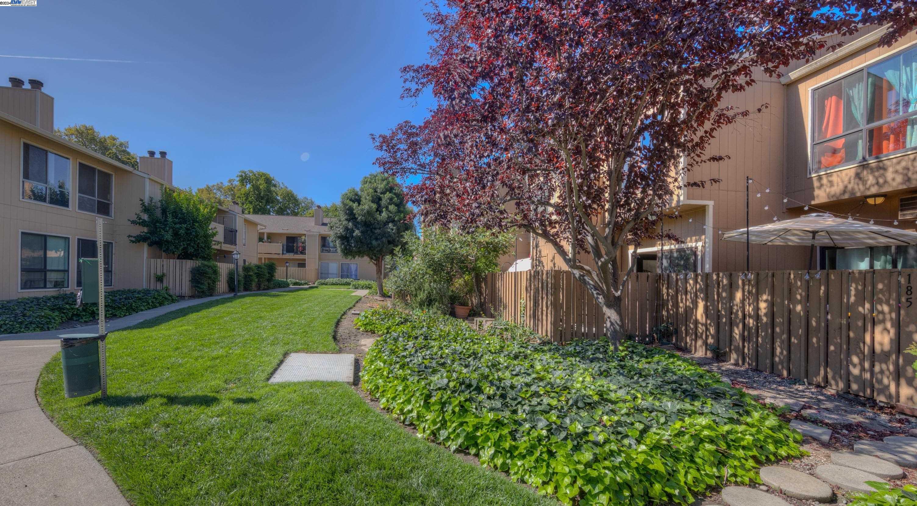 Detail Gallery Image 23 of 25 For 8985 Alcosta Blvd #184,  San Ramon,  CA 94583 - 2 Beds | 2/1 Baths