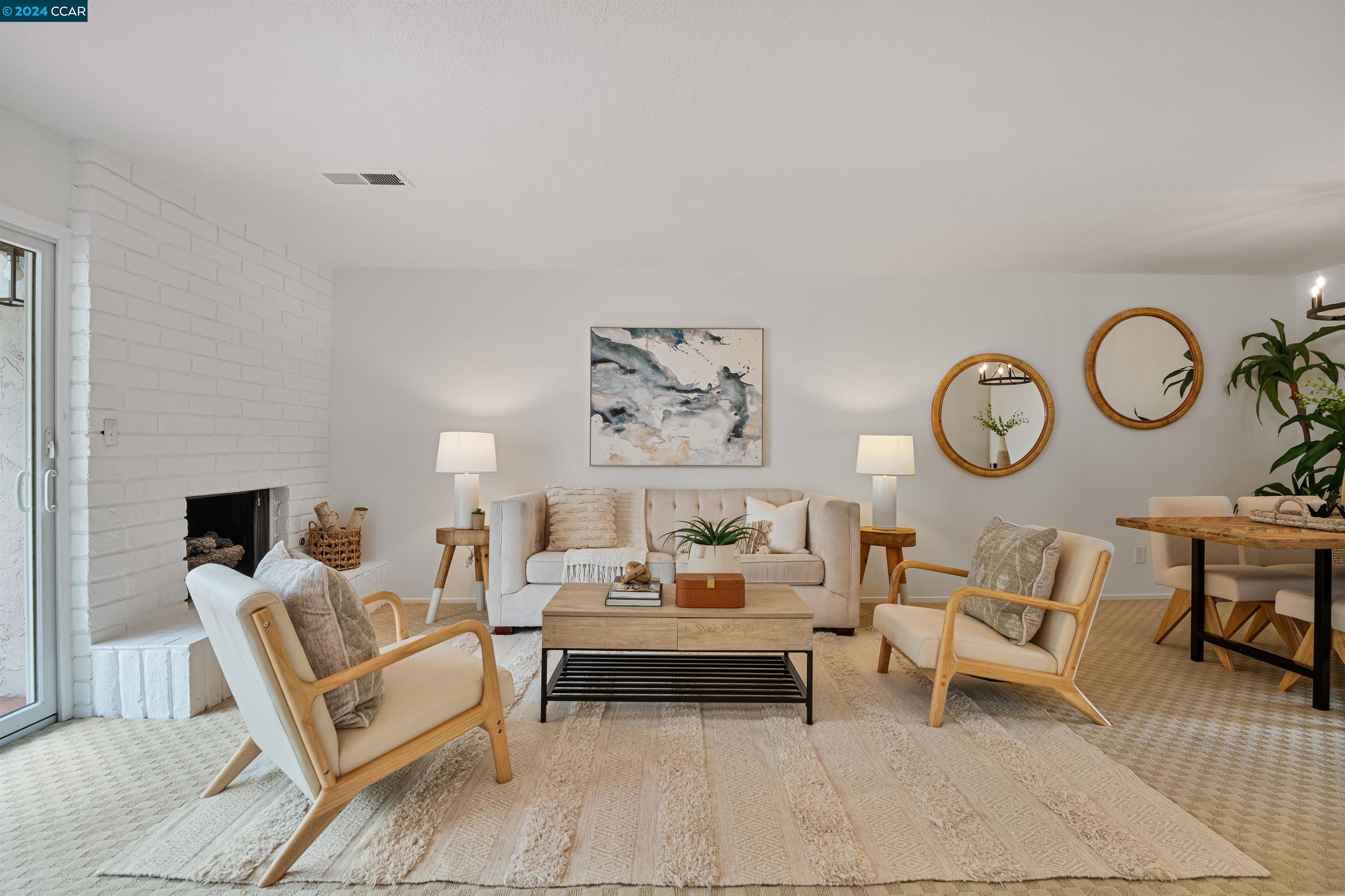 Photo #5: 41073709 Listing 