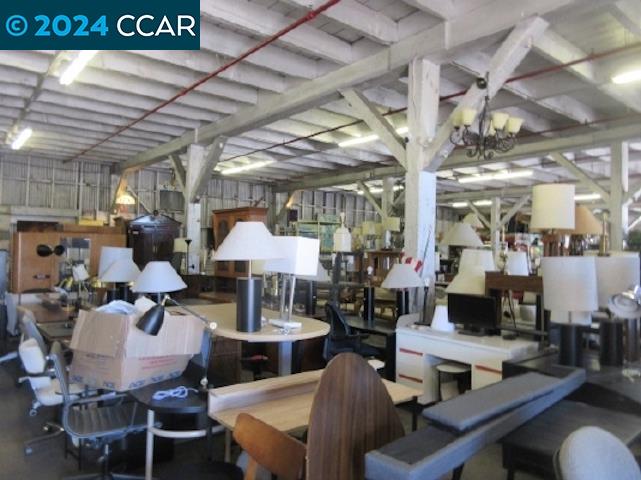 Detail Gallery Image 9 of 16 For 4250 E 10th St, Oakland,  CA 94608 - – Beds | – Baths