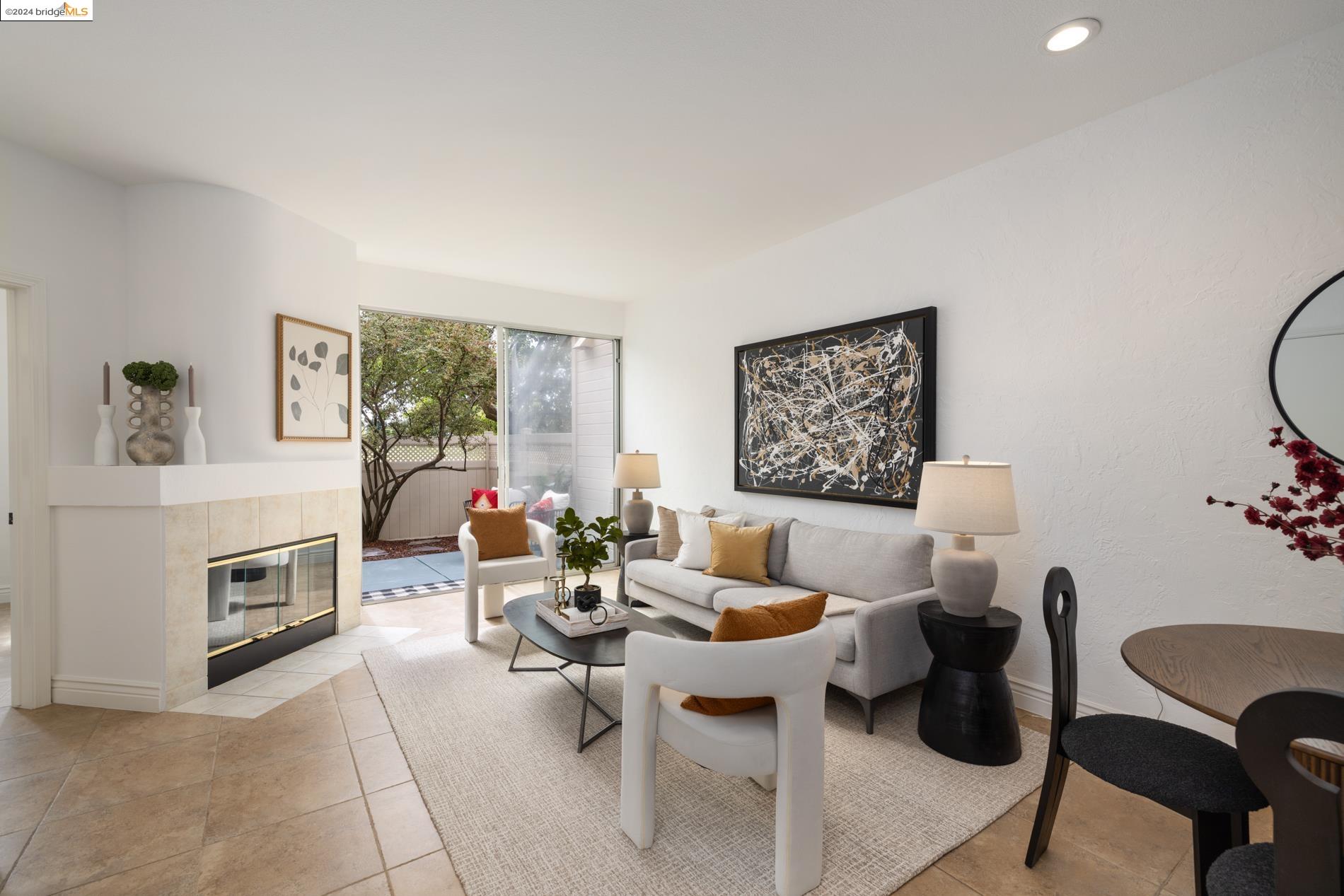 Photo #5: 41073763 Listing 
