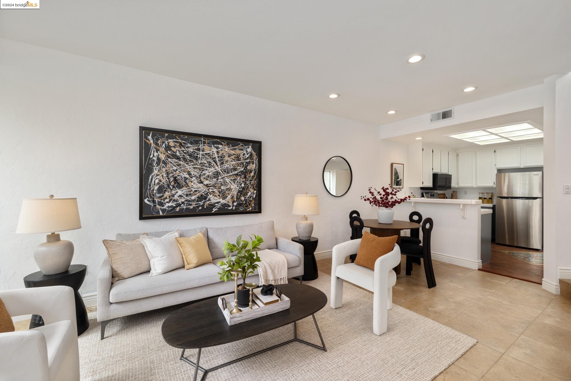 Photo #6: 41073763 Listing 