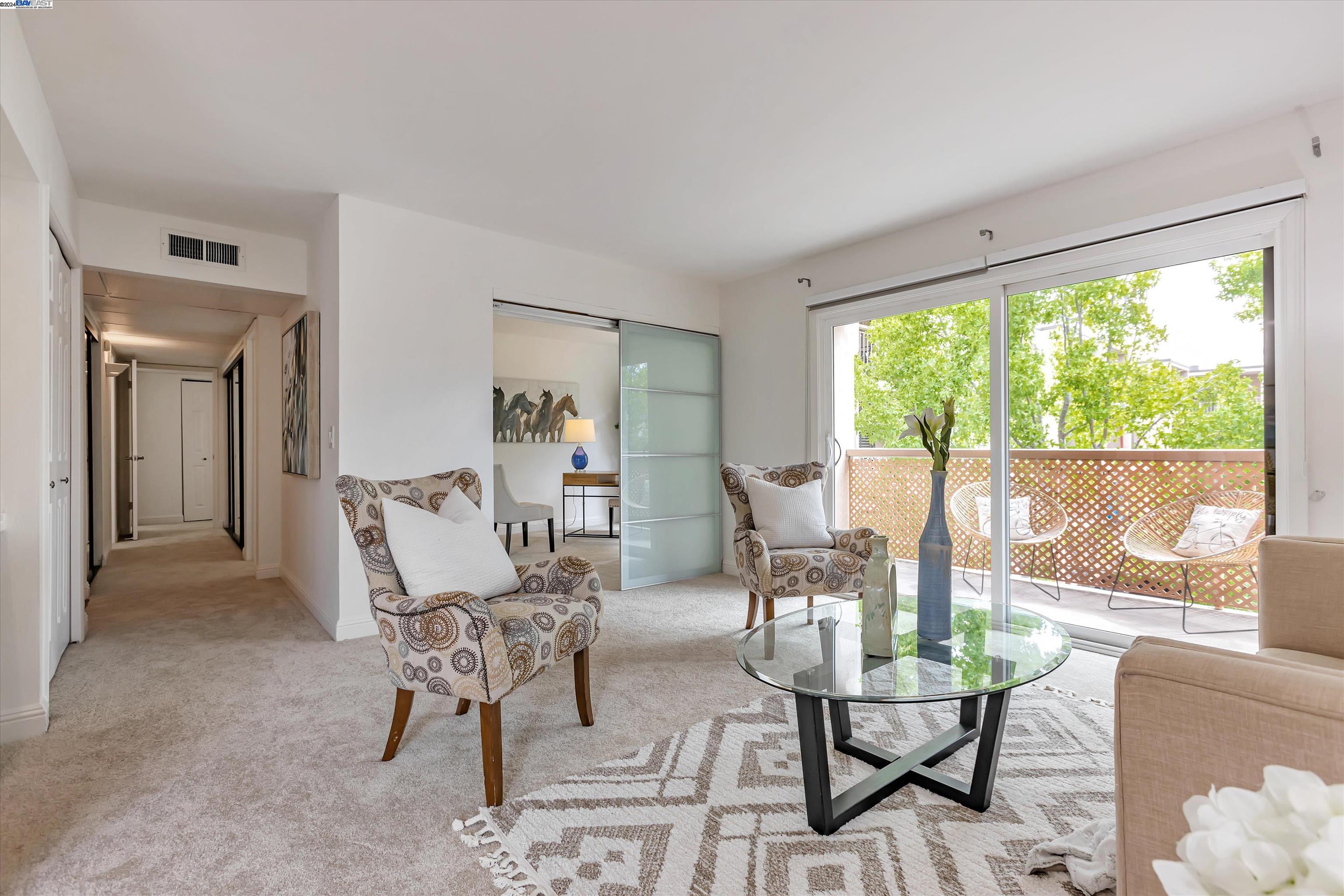 Photo #5: 41073798 Listing 