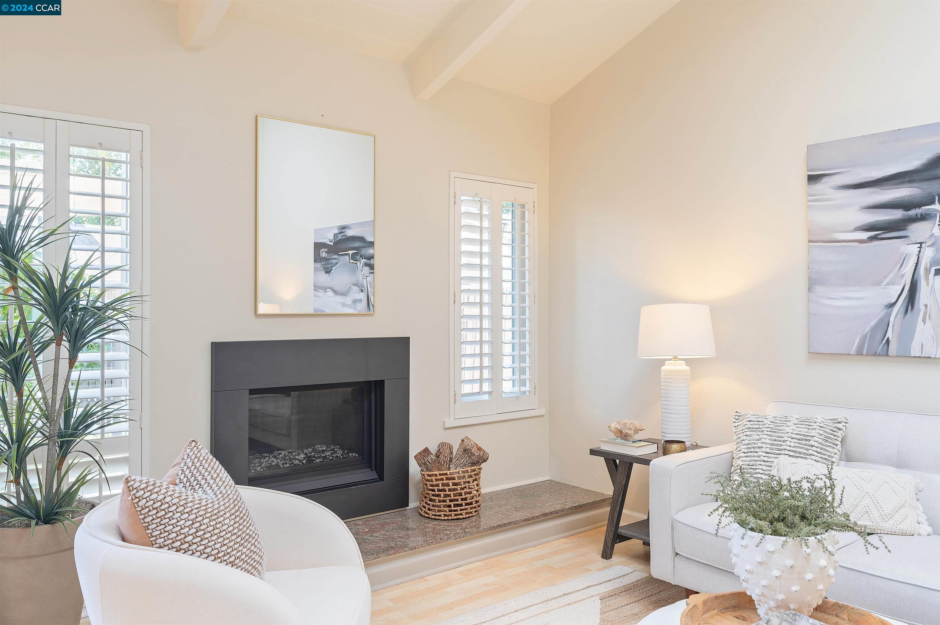 Photo #3: 41073852 Listing 