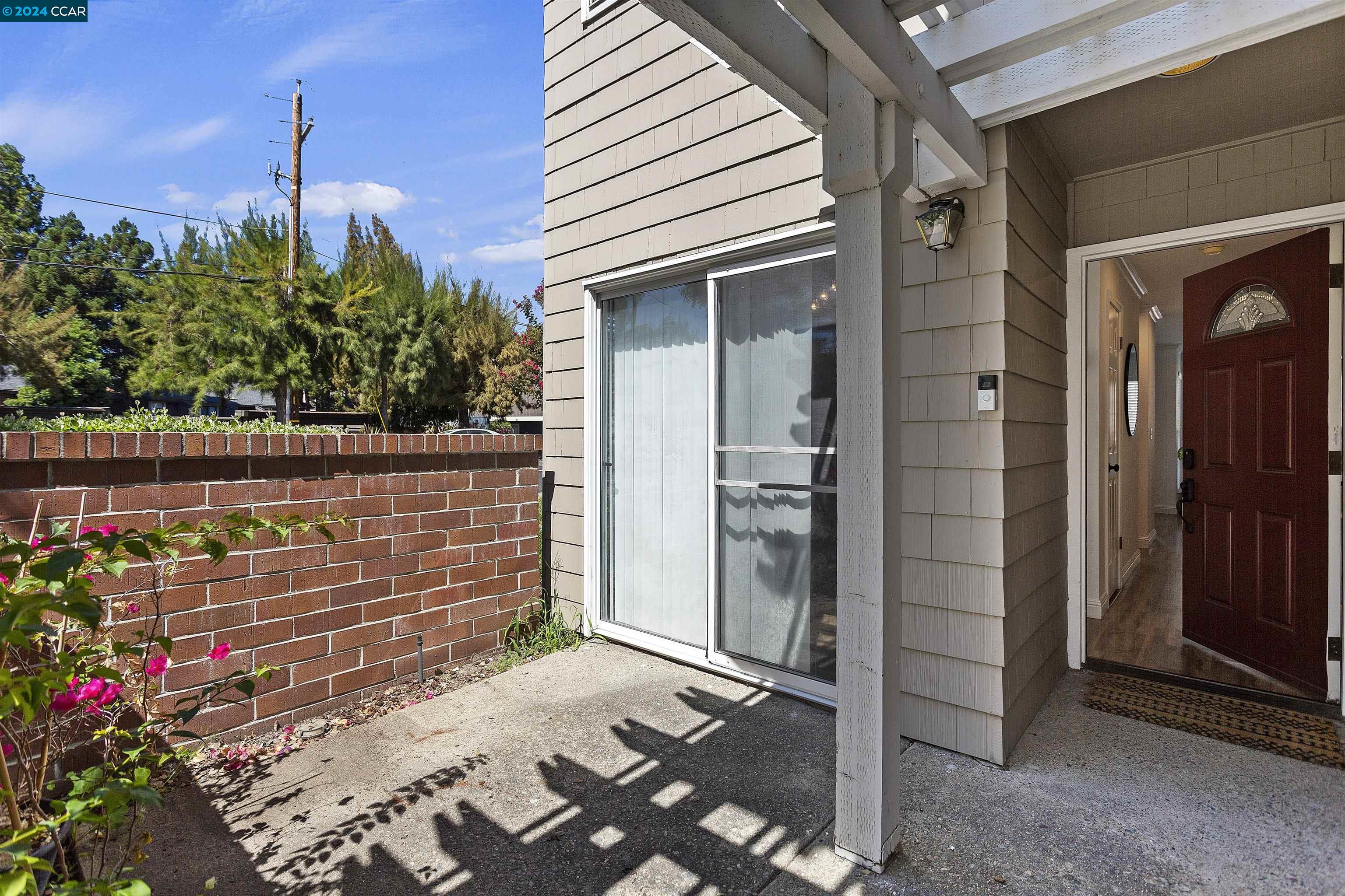 Photo #5: 41073878 Listing 