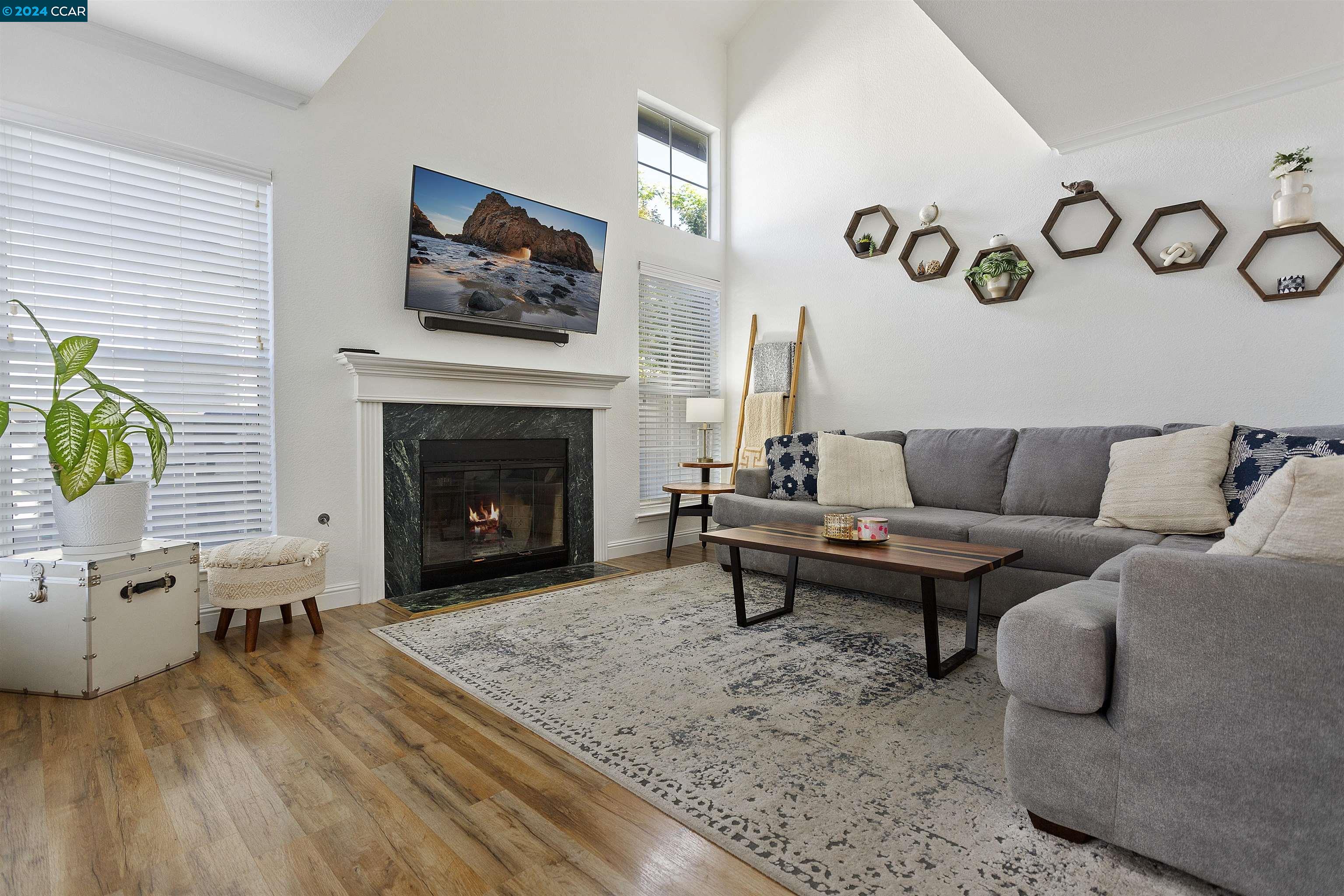 Photo #6: 41073878 Listing 
