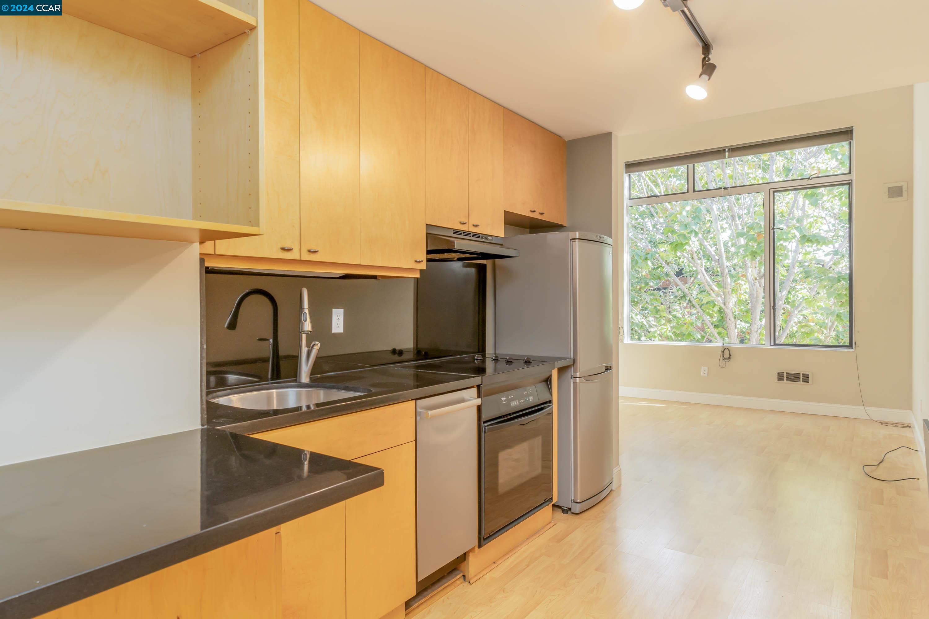 Photo #6: 41073891 Listing 