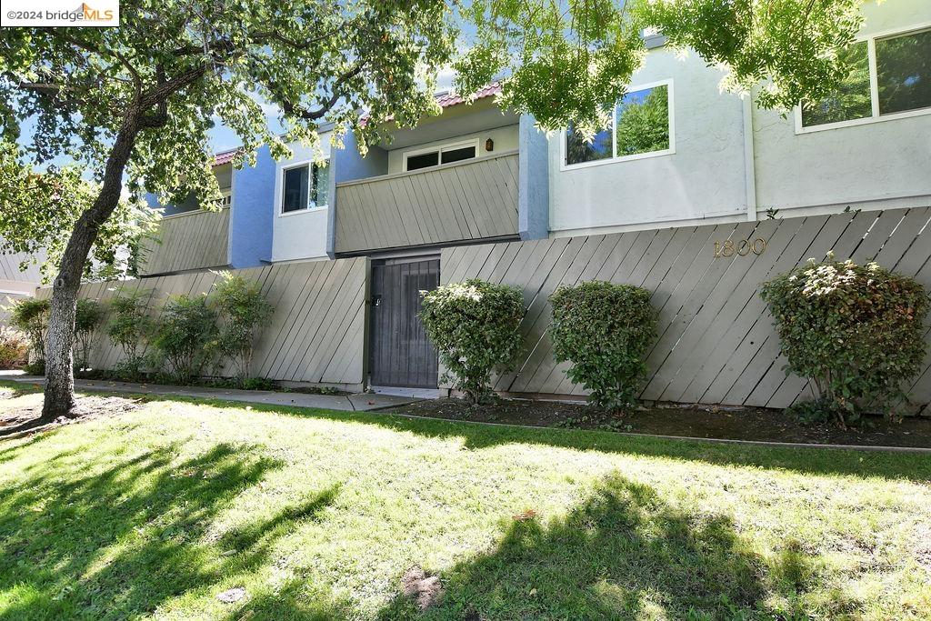 1800 Laguna St Unit 7  