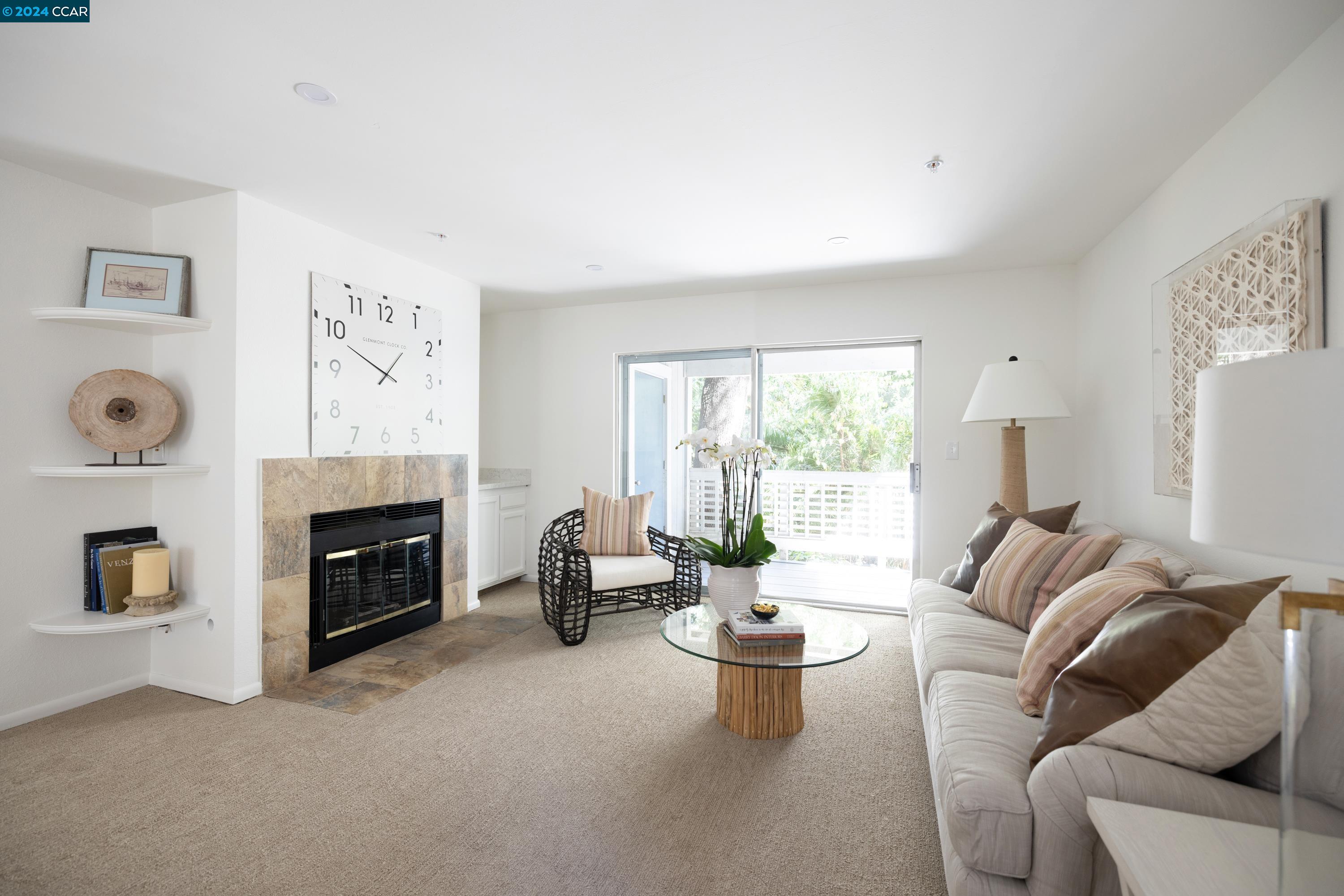 Photo #4: 41073900 Listing 