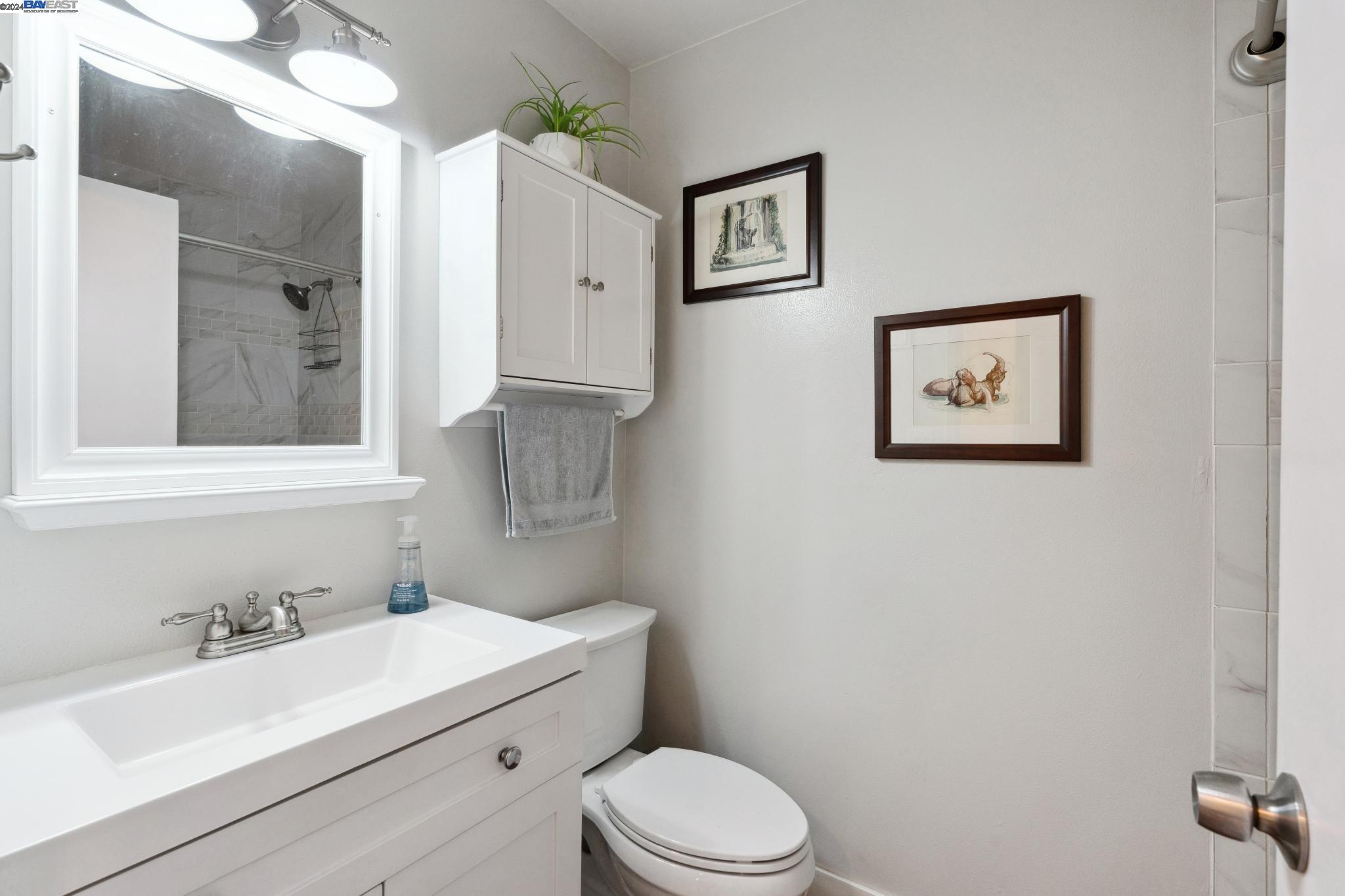 Detail Gallery Image 20 of 28 For 955 Shorepoint Ct #315,  Alameda,  CA 94501 - 1 Beds | 1 Baths