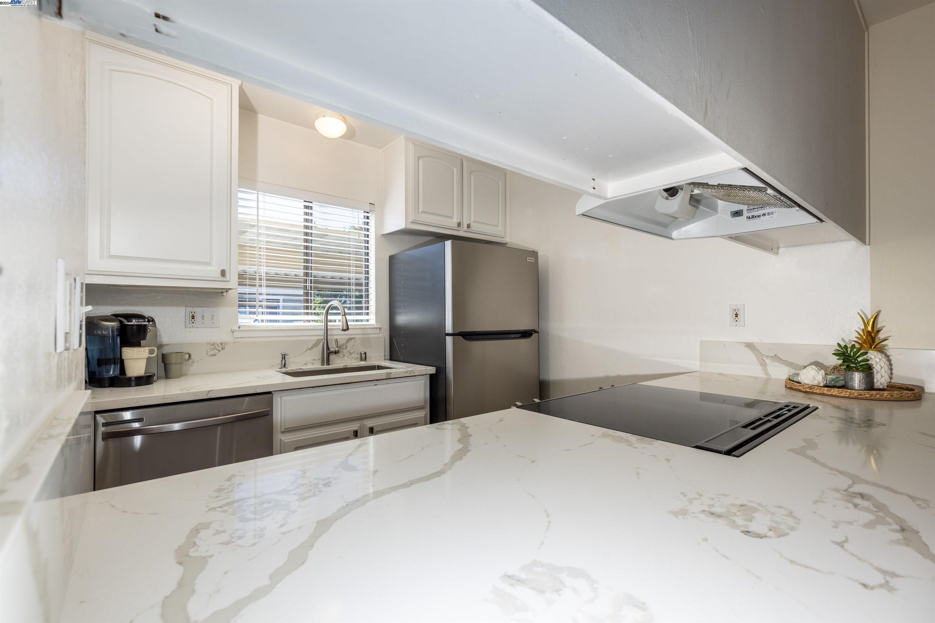 Photo #5: 41073919 Listing 