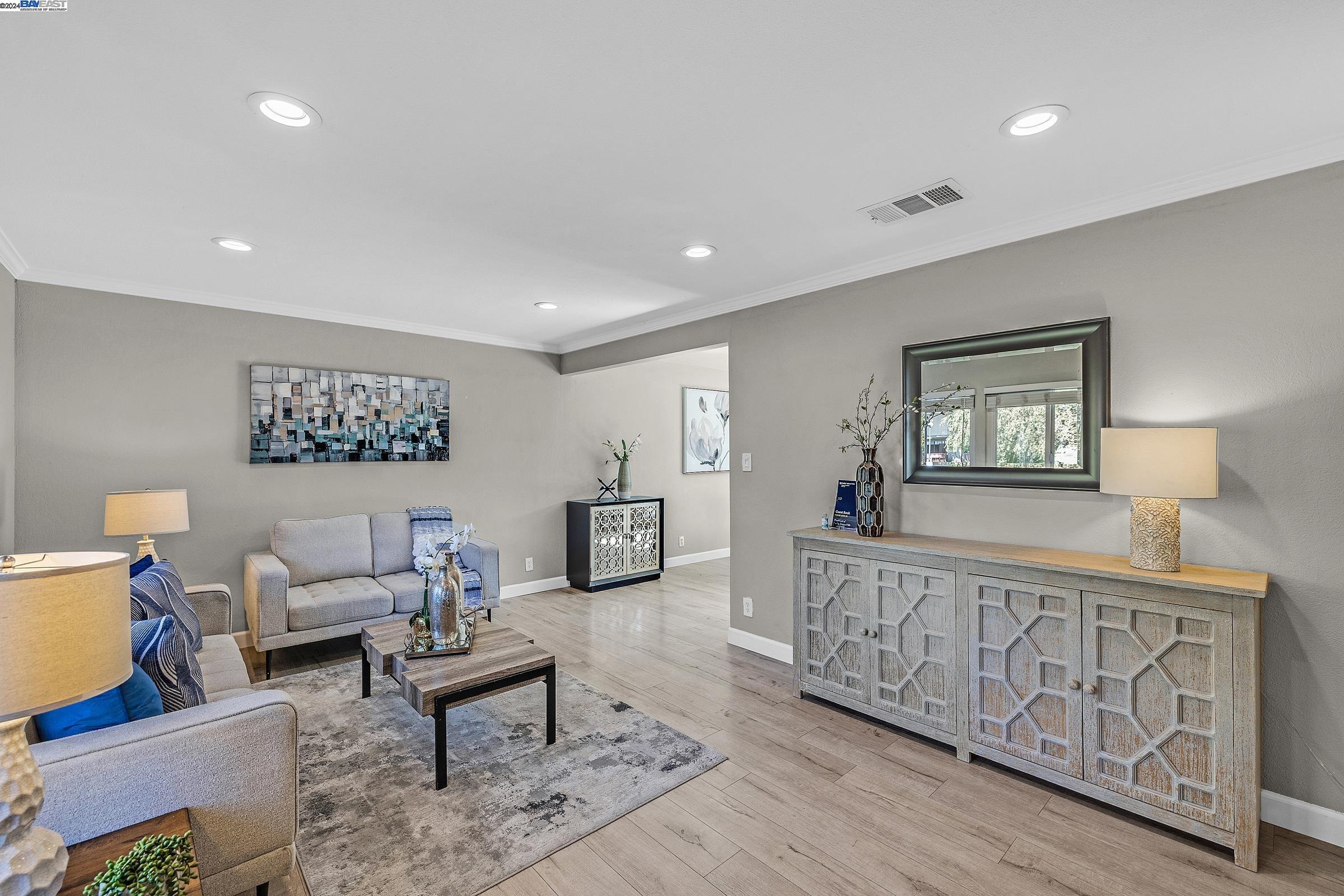 Photo #6: 41073927 Listing 