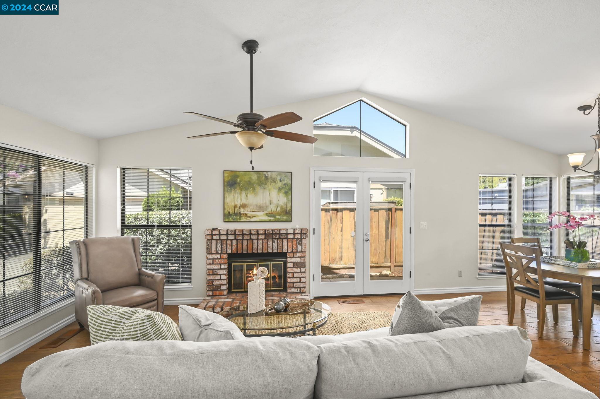 Photo #4: 41073954 Listing 