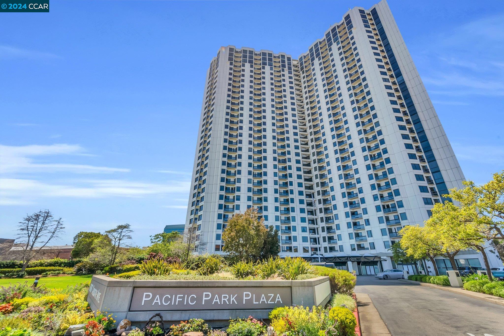 6363 Christie Ave # 1425, Emeryville, California 94608, 1 Bedroom Bedrooms, 3 Rooms Rooms,1 BathroomBathrooms,Residential,For Sale,6363 Christie Ave # 1425,41073959