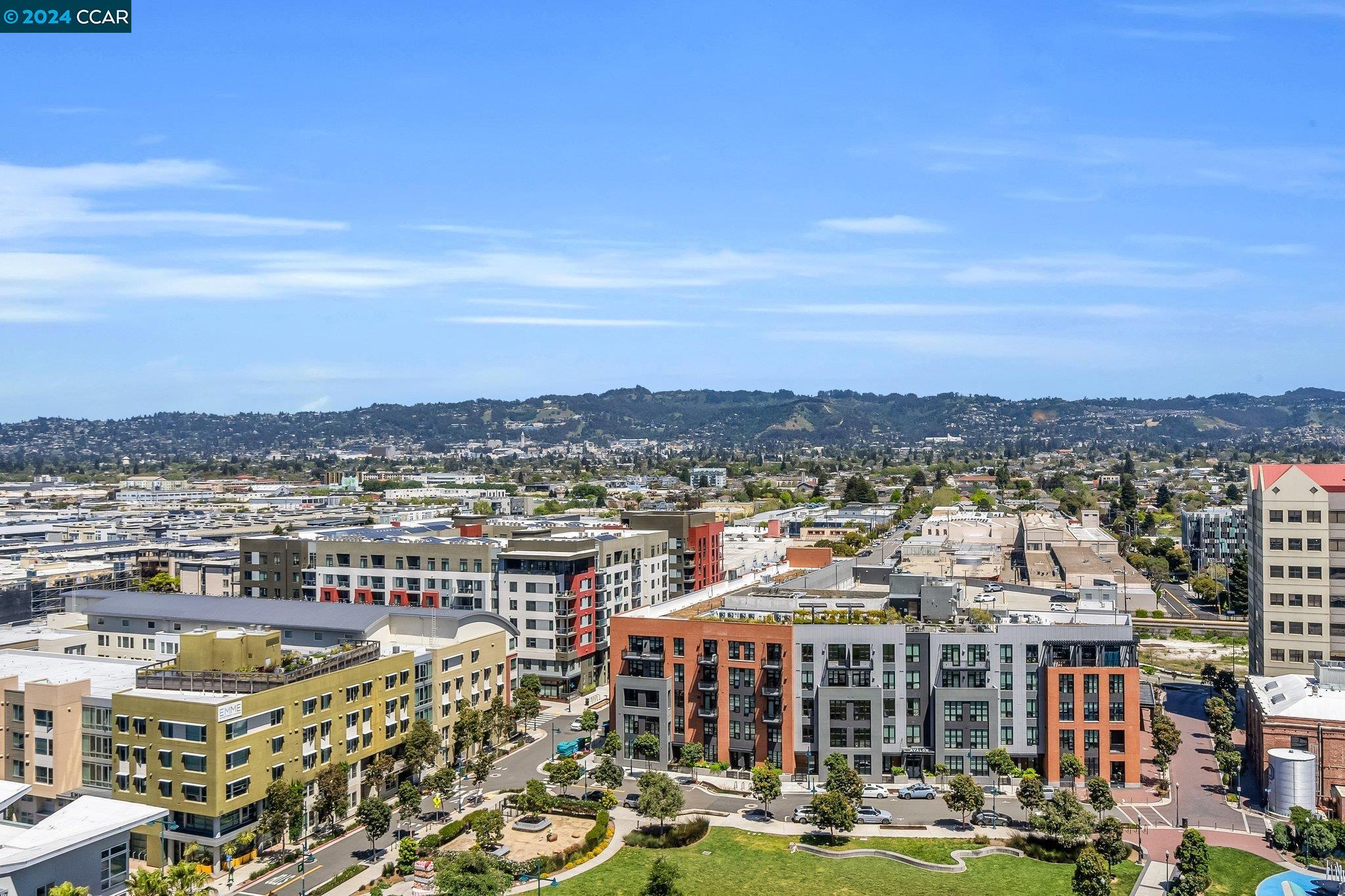 6363 Christie Ave # 1425, Emeryville, California 94608, 1 Bedroom Bedrooms, 3 Rooms Rooms,1 BathroomBathrooms,Residential,For Sale,6363 Christie Ave # 1425,41073959