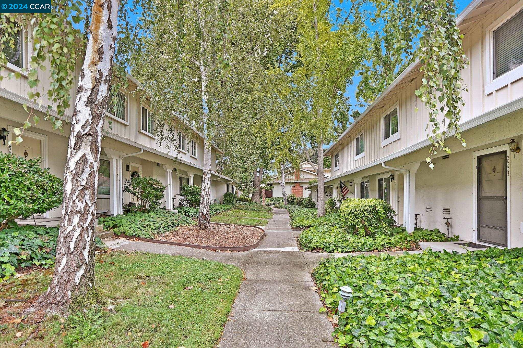 Photo #2: 41073982 Listing 