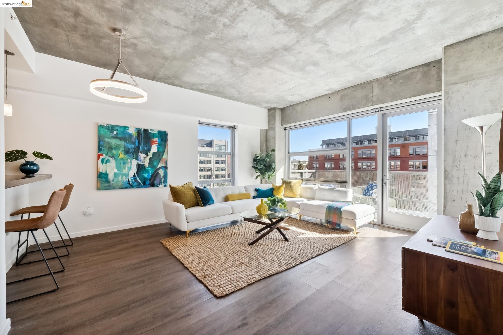 428 Alice St 504