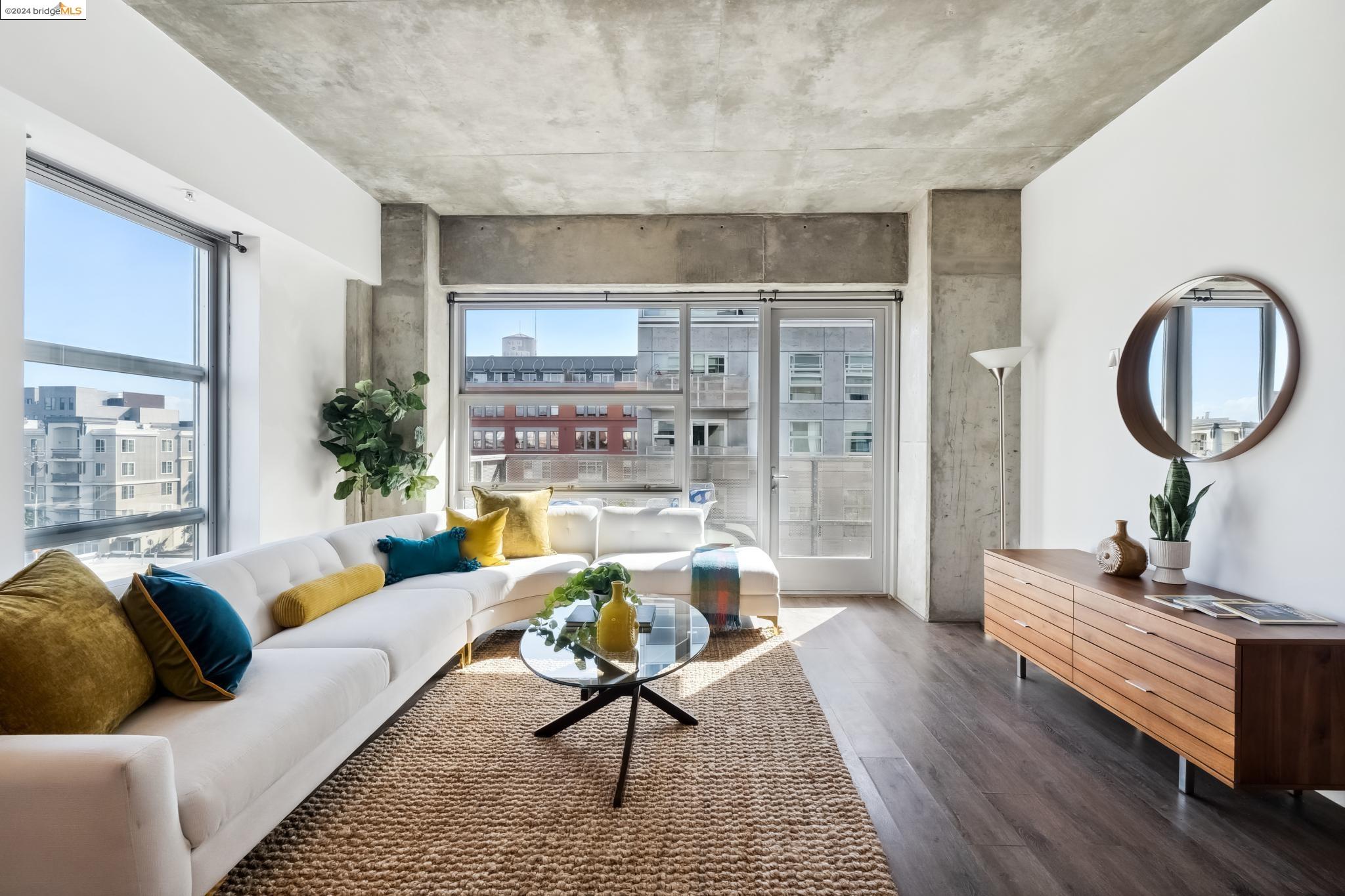 428 Alice St 504