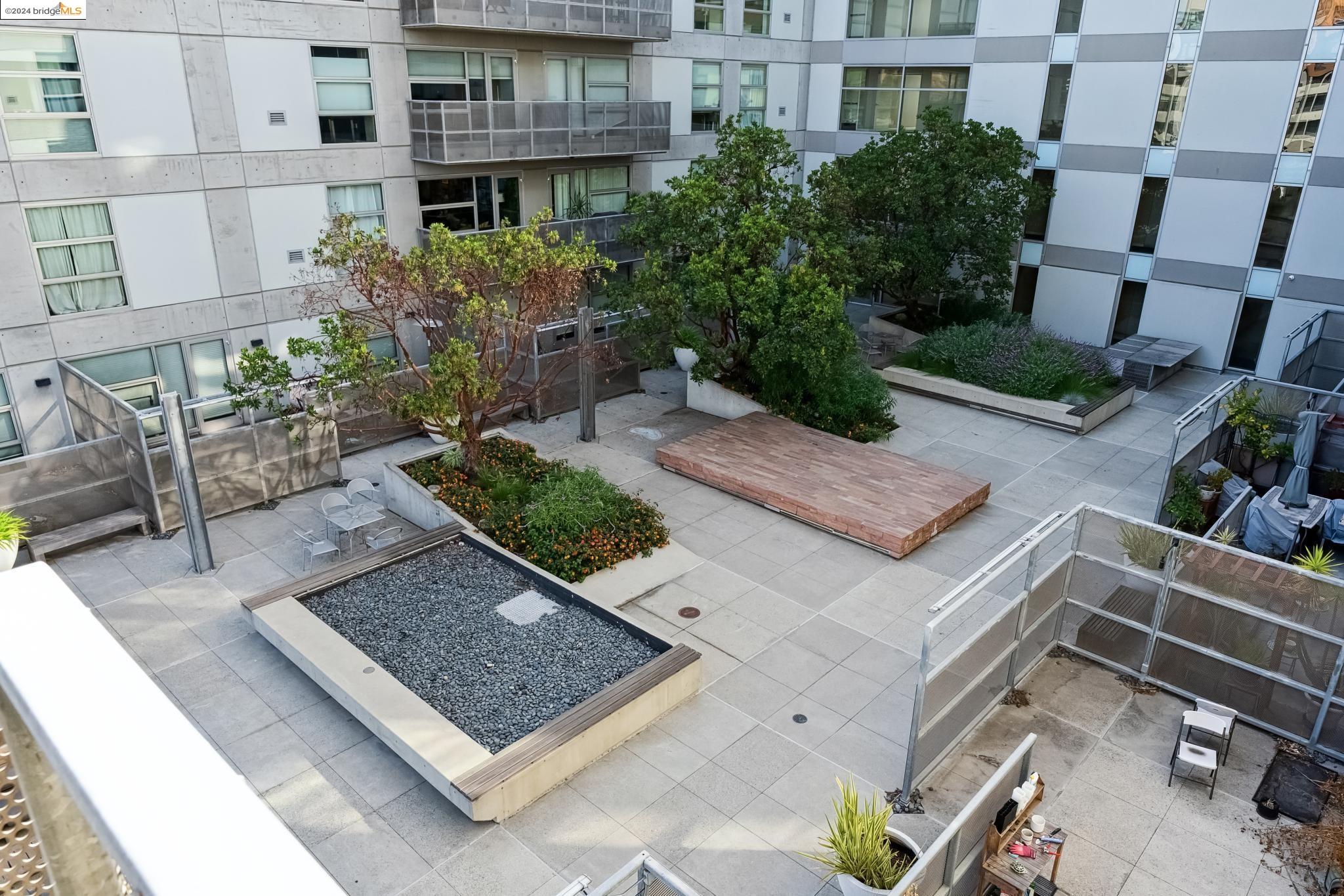 428 Alice St 504