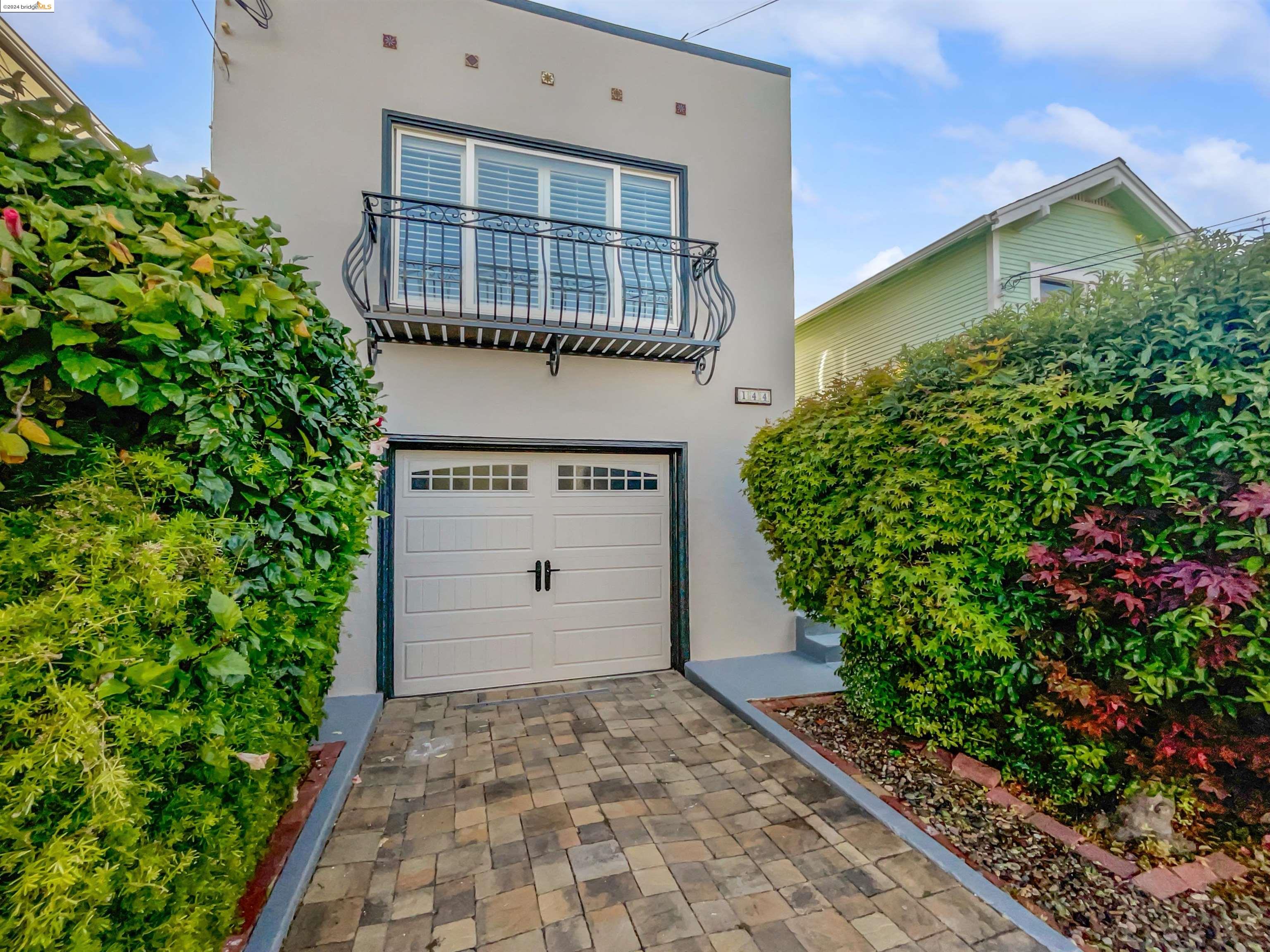 Detail Gallery Image 3 of 27 For 144 Elm Ave, San Bruno,  CA 94066 - 4 Beds | 1/1 Baths