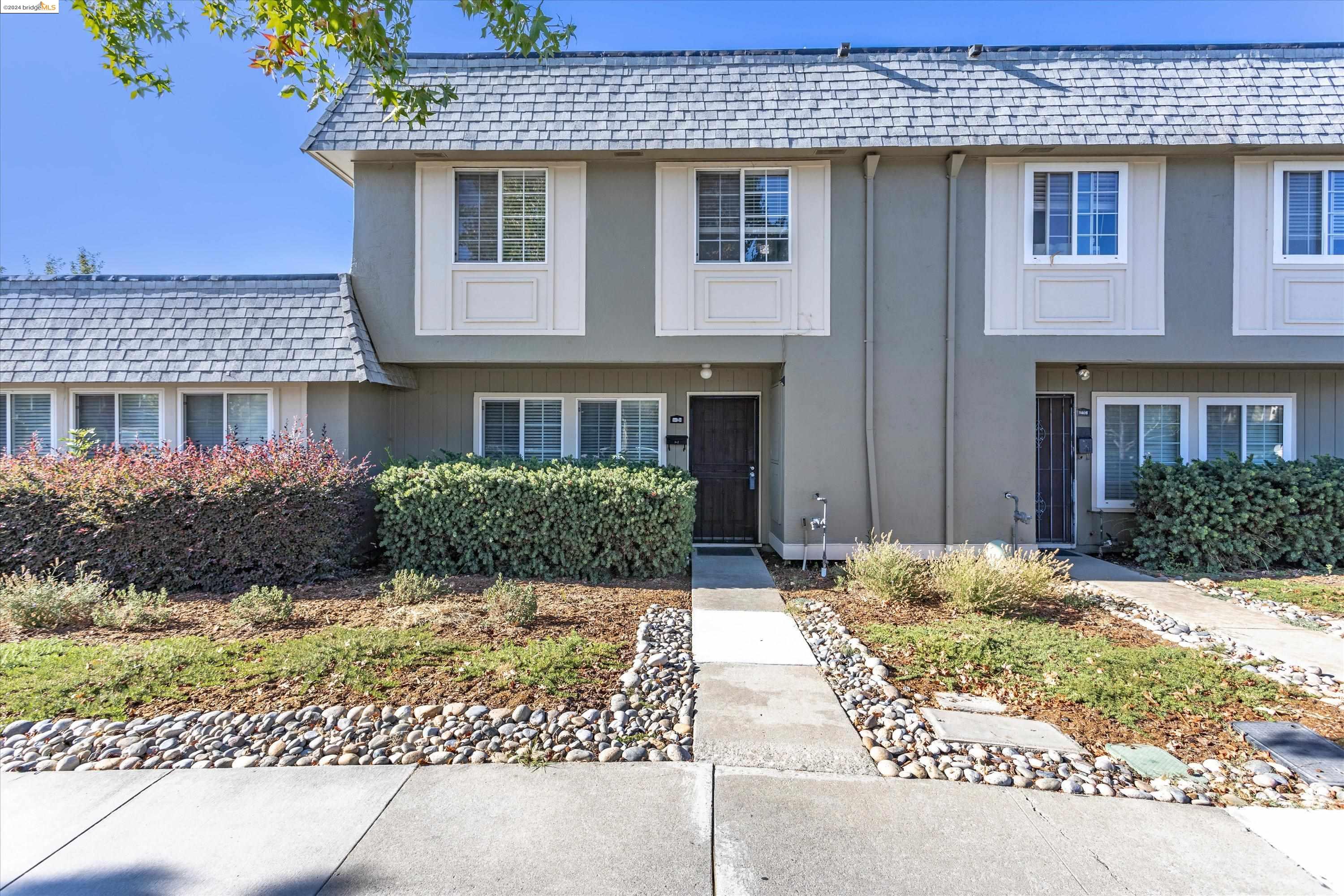 Detail Gallery Image 1 of 1 For 3403 Prince of Wales Ln, San Jose,  CA 95132 - 3 Beds | 1/1 Baths