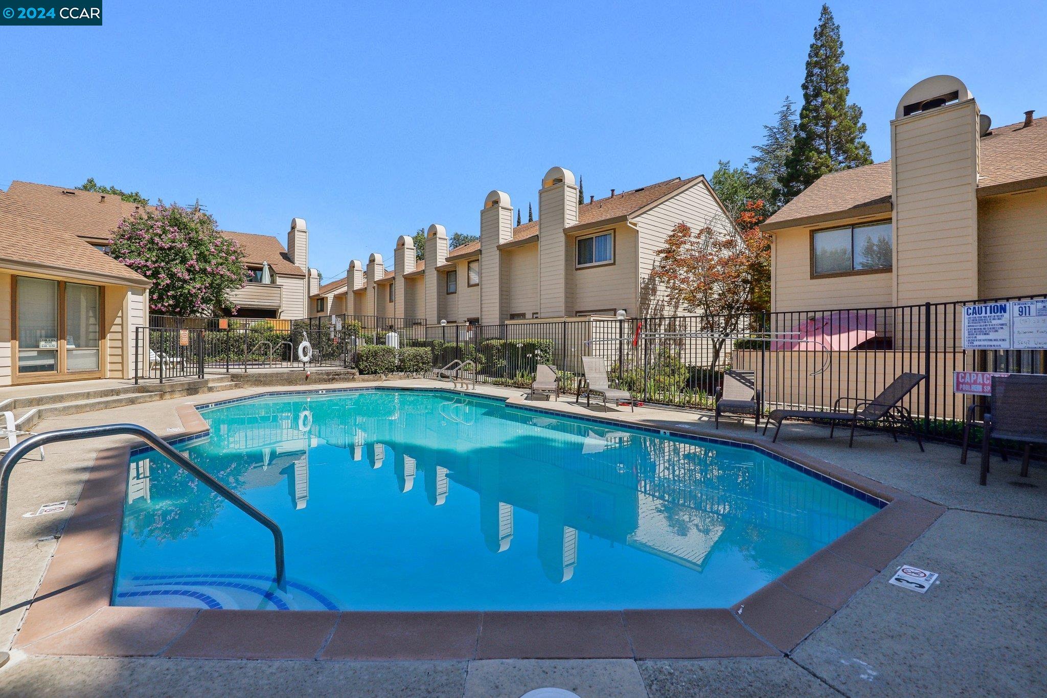 Detail Gallery Image 18 of 21 For 5647 Walnut Ave #40,  Orangevale,  CA 95662 - 2 Beds | 1/1 Baths