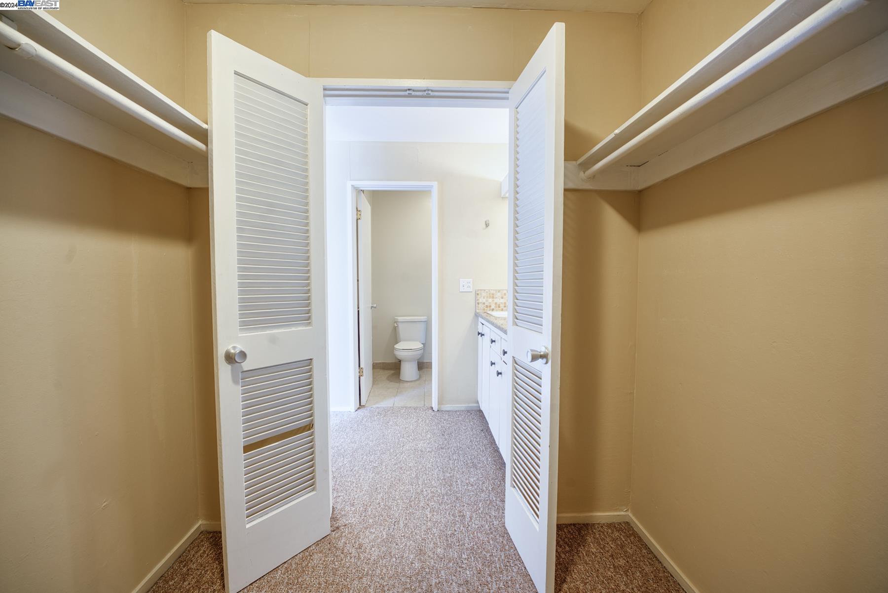 Detail Gallery Image 32 of 38 For 3815 Harrison St #203,  Oakland,  CA 94611 - 2 Beds | 2 Baths