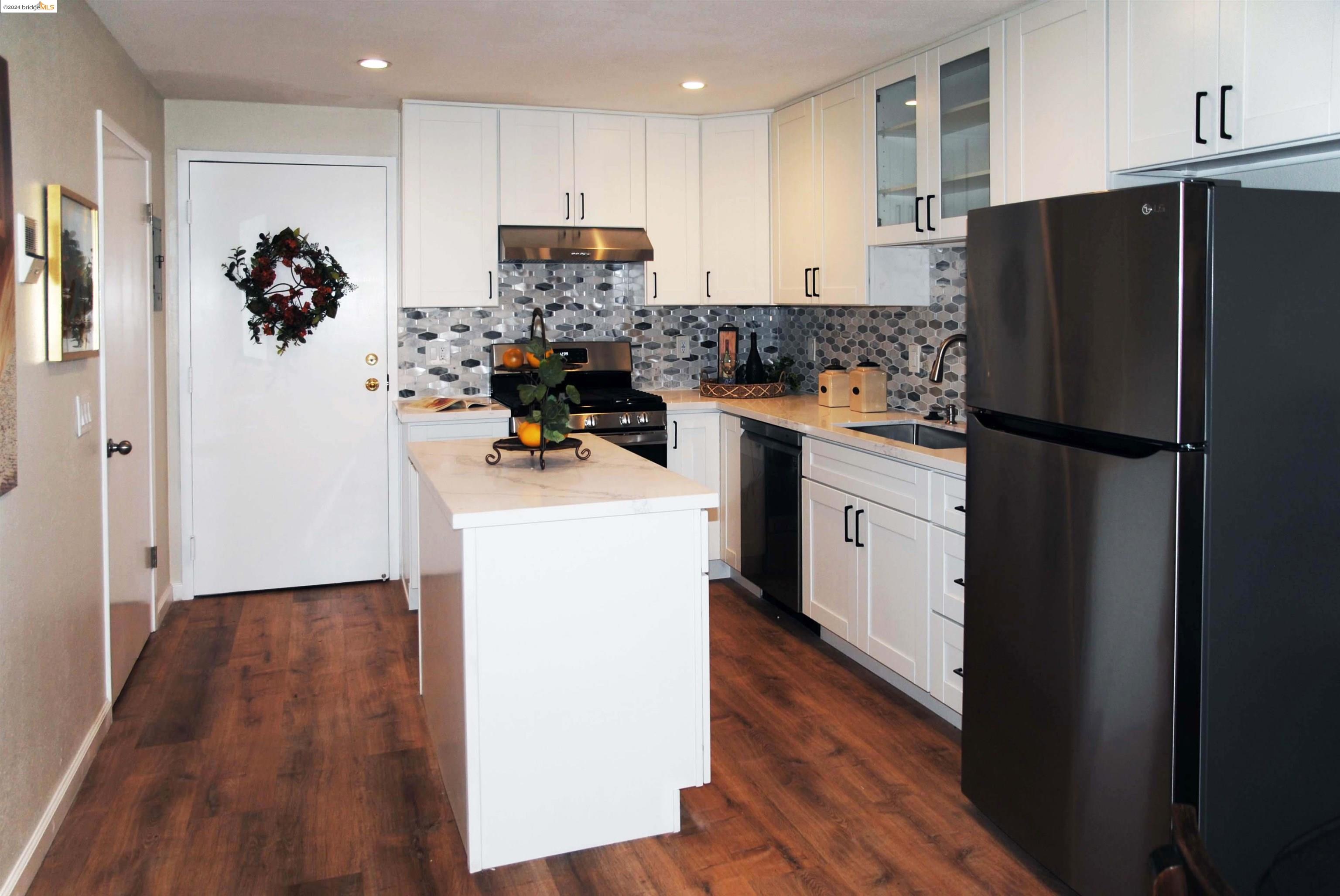 Photo #4: 41074042 Listing 