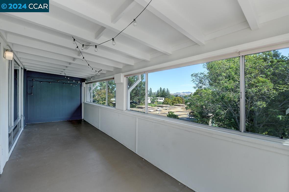 Detail Gallery Image 19 of 45 For 2200 Pine Knoll Dr #11,  Walnut Creek,  CA 94595 - 2 Beds | 1 Baths