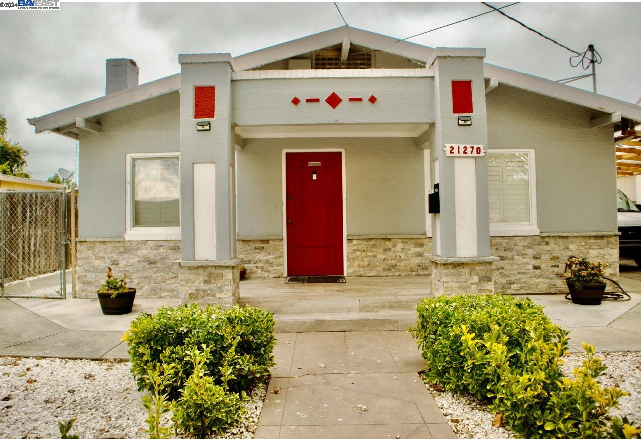 Detail Gallery Image 1 of 1 For 21270 Montgomery Avenue, Hayward,  CA 94541 - 4 Beds | 2 Baths