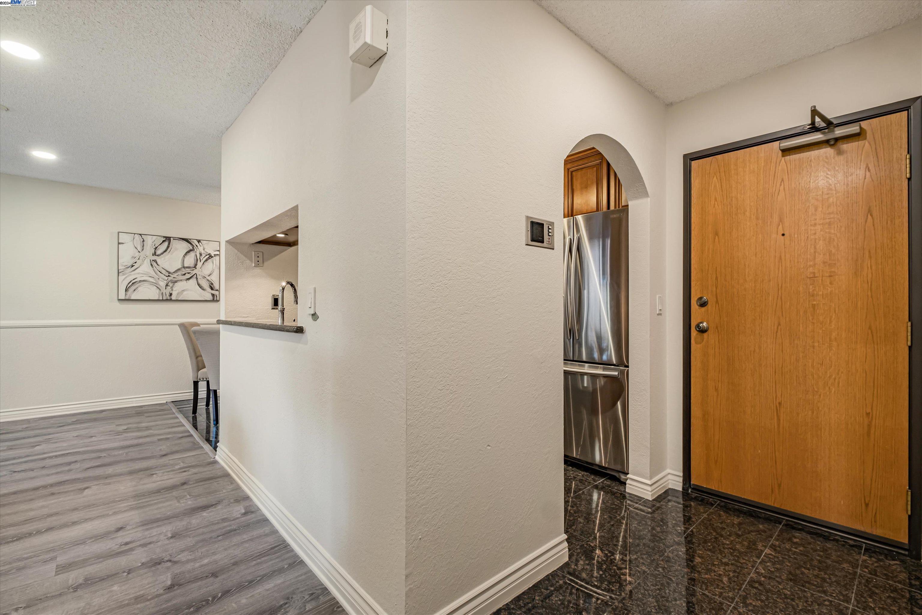 Photo #6: 41074103 Listing 