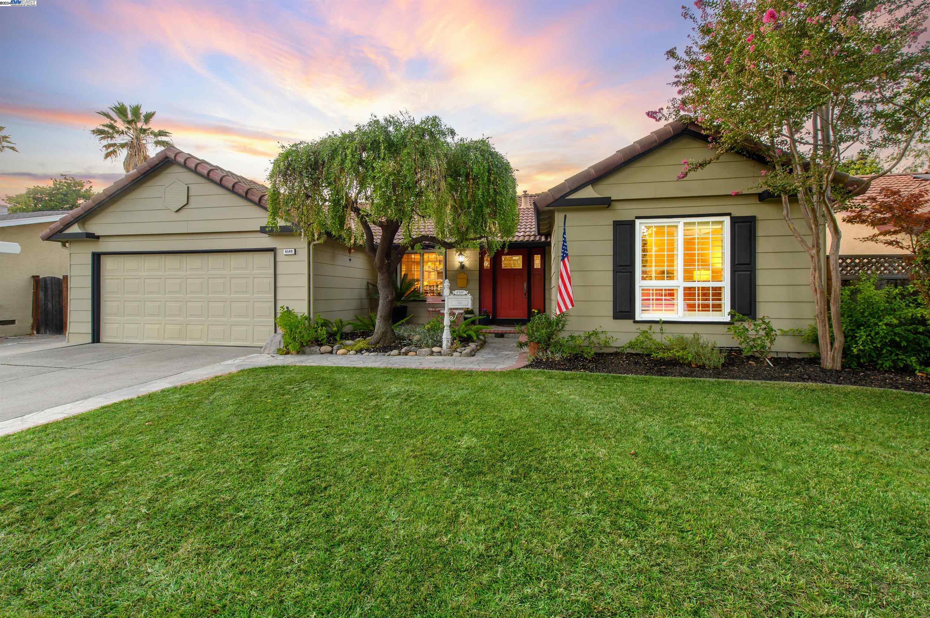 Detail Gallery Image 1 of 1 For 4549 Shearwater Rd, Pleasanton,  CA 94566 - 4 Beds | 2 Baths
