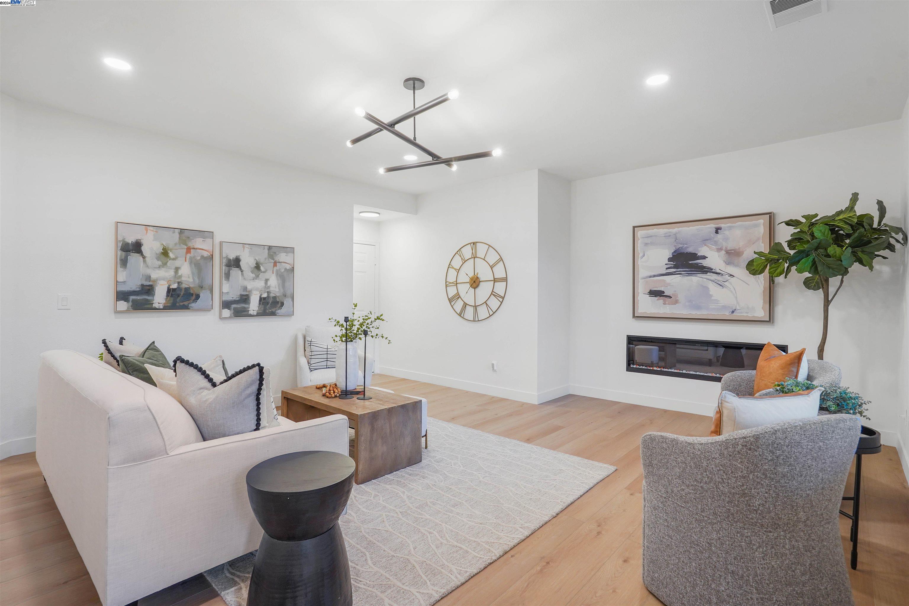 Photo #3: 41074210 Listing 