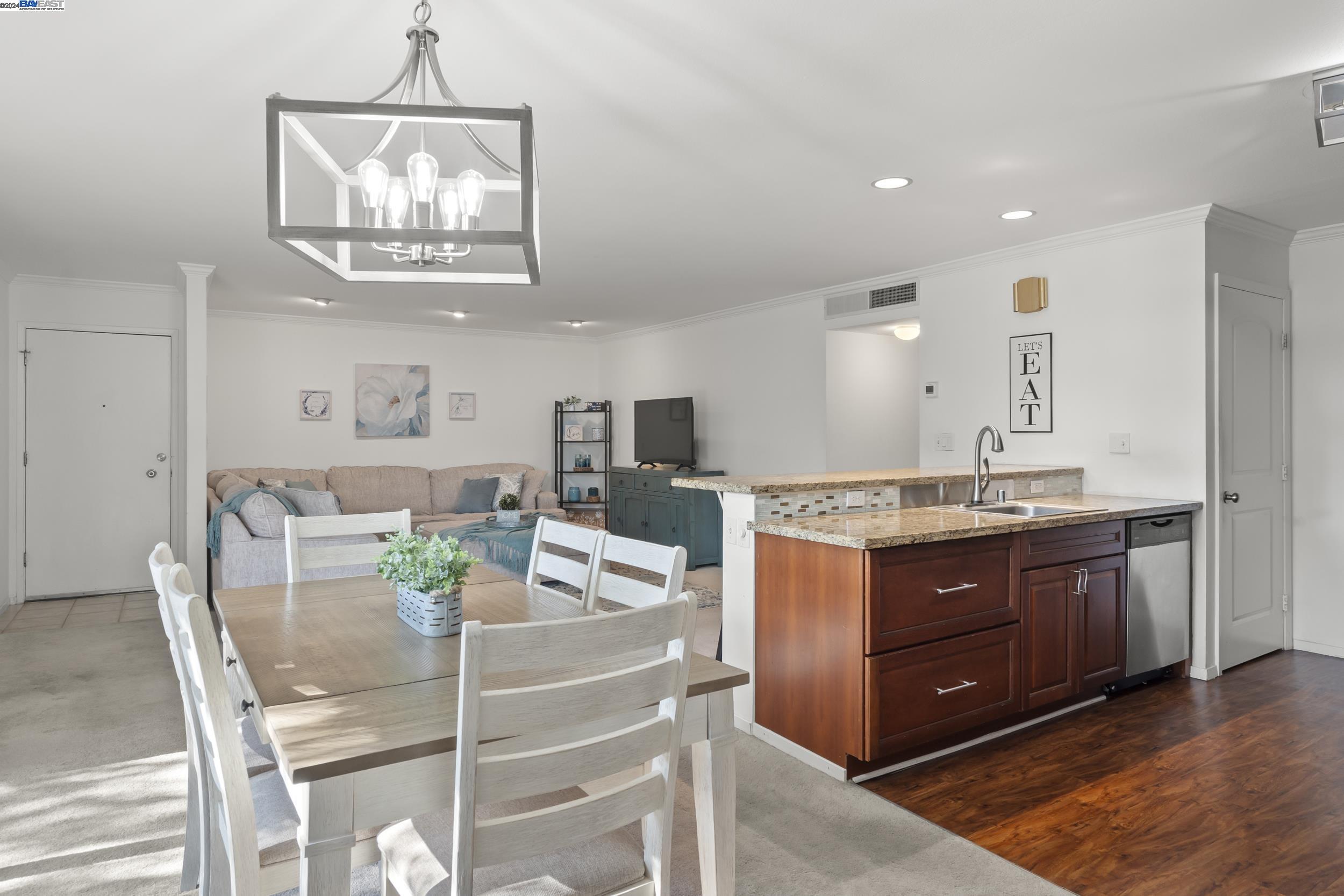 Photo #5: 41074273 Listing 