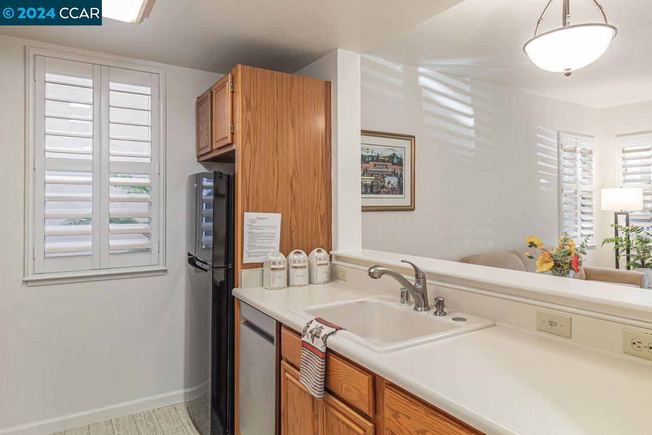 Photo #5: 41074276 Listing 