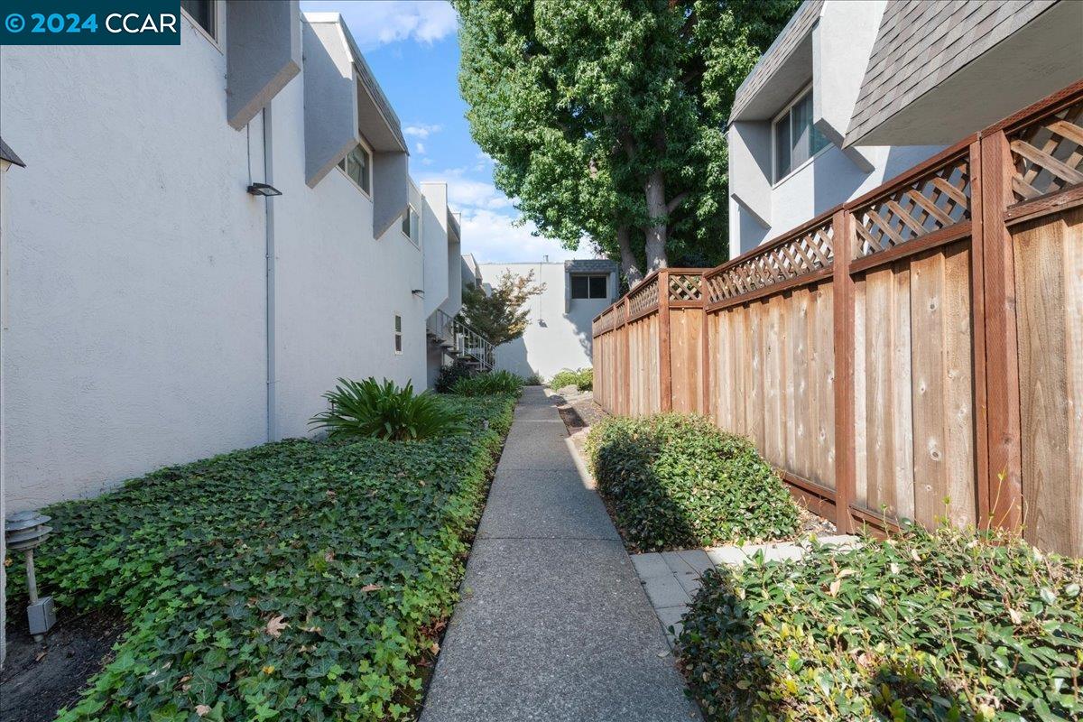 Photo #3: 41074311 Listing 